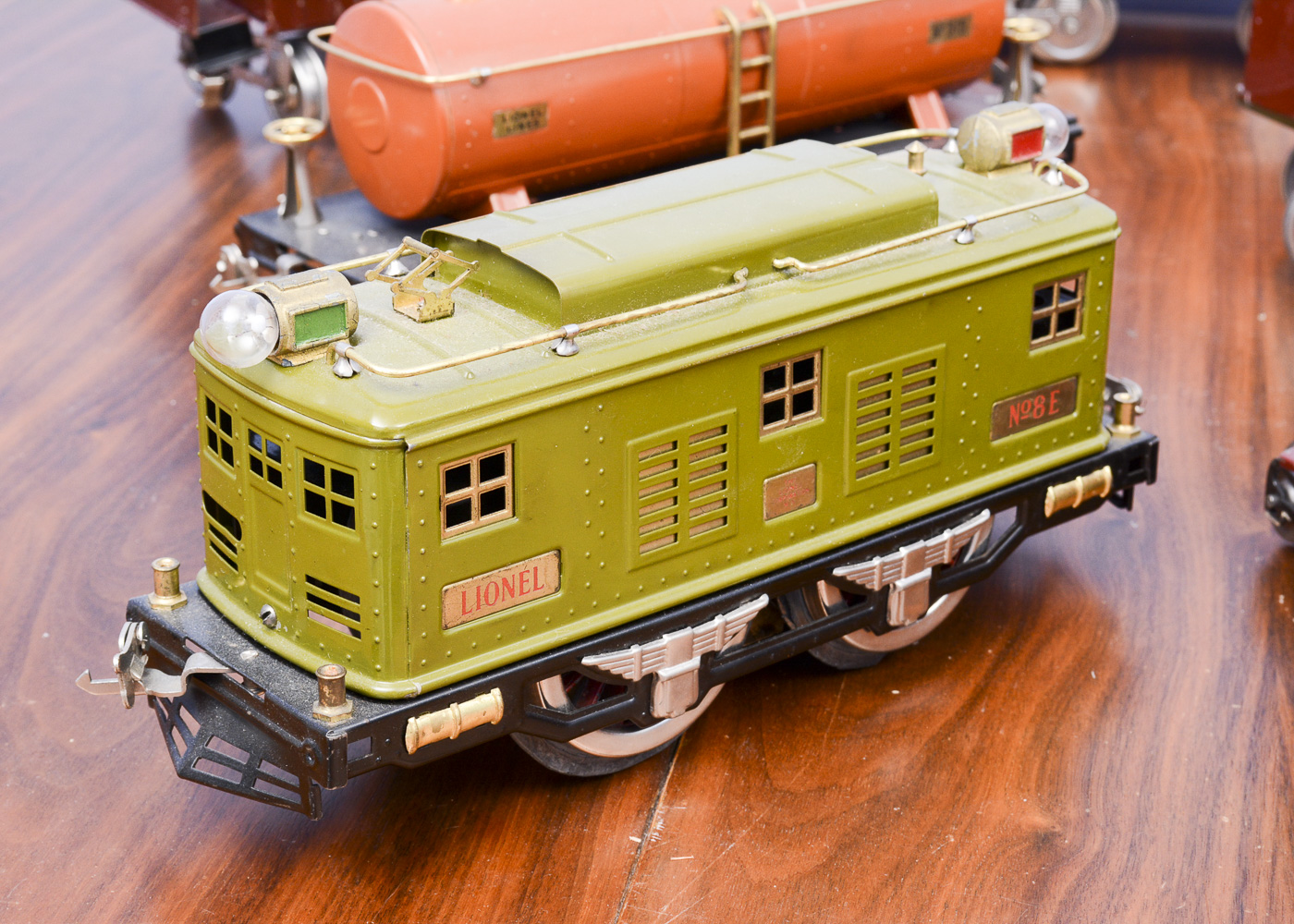 Pre-War Lionel Train Cars