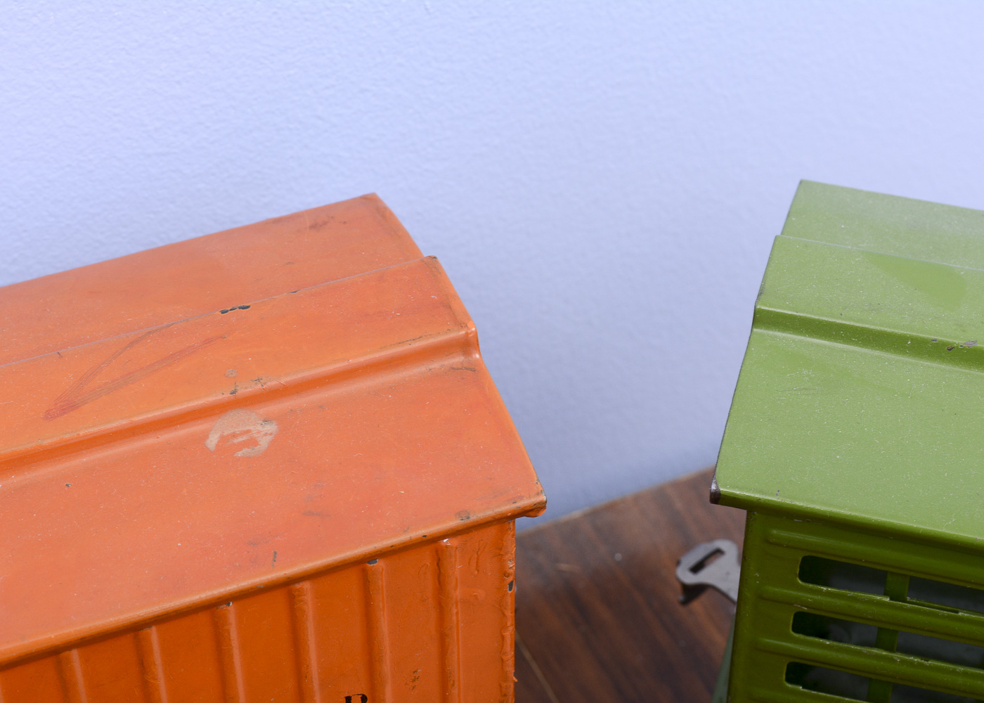 Pre-War Lionel Train Cars