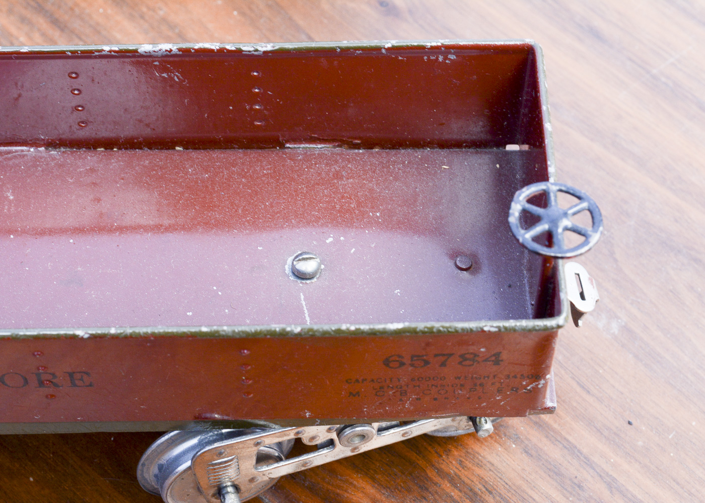 Pre-War Lionel Train Cars