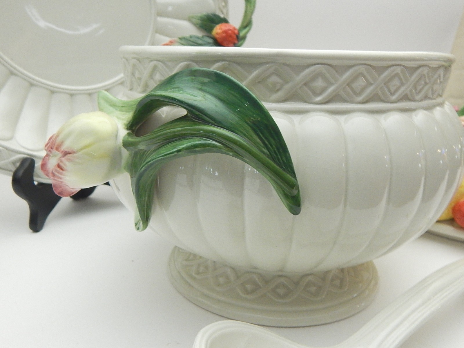 Large Fitz and Floyd "Fruits and Flowers" Tureen