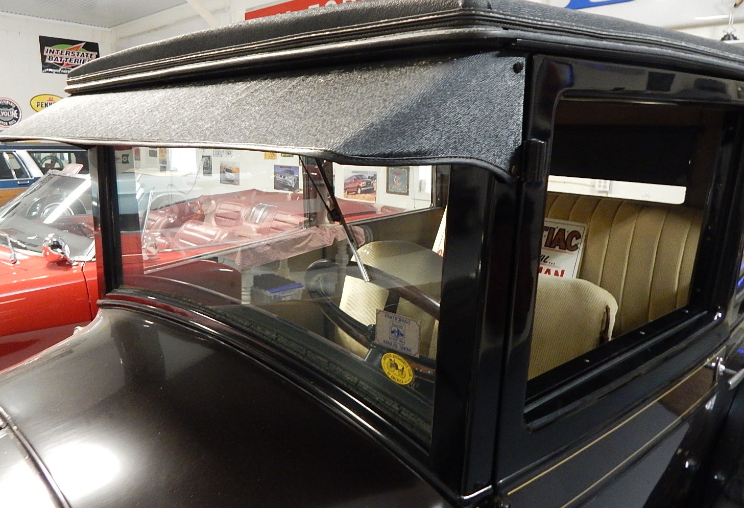 1926 Pontiac 2-Door Sedan Coupe