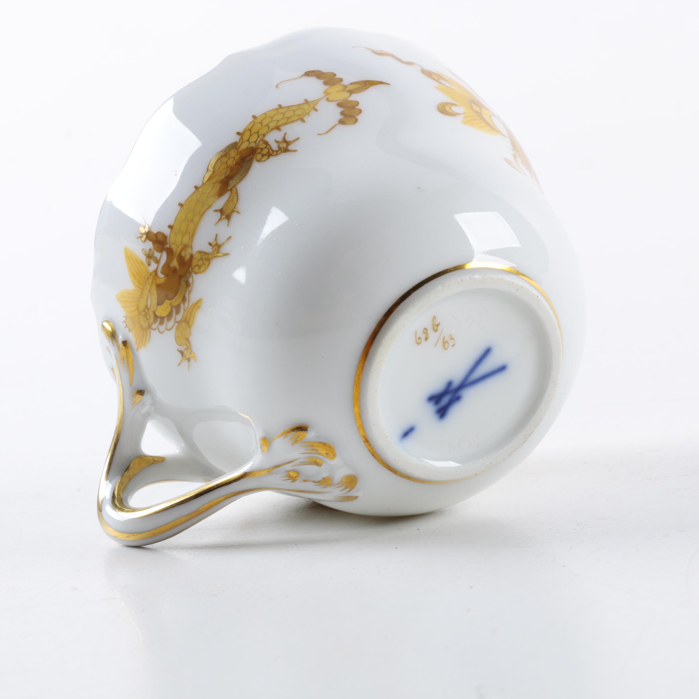 Meissen Porcelain Teacups and Saucers