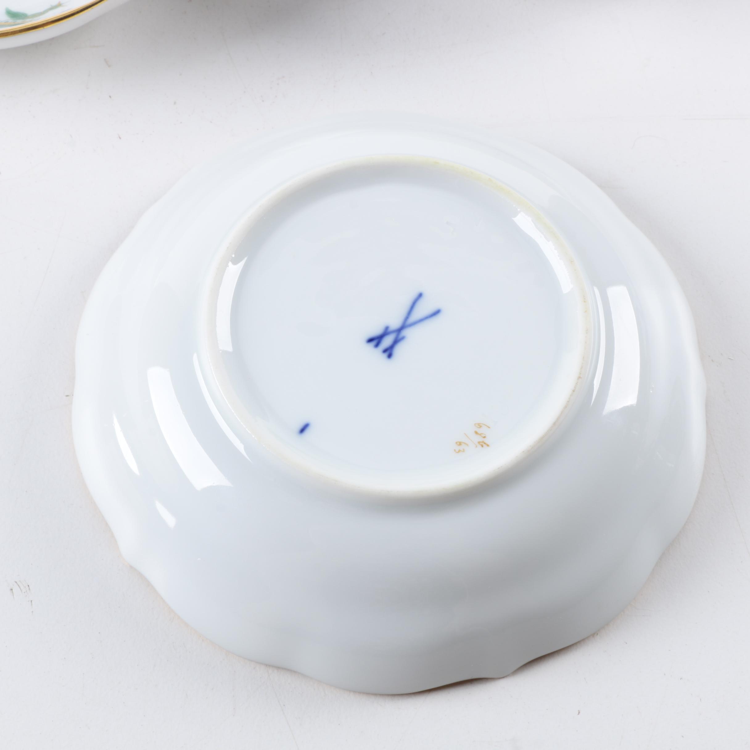 Meissen Porcelain Teacups and Saucers