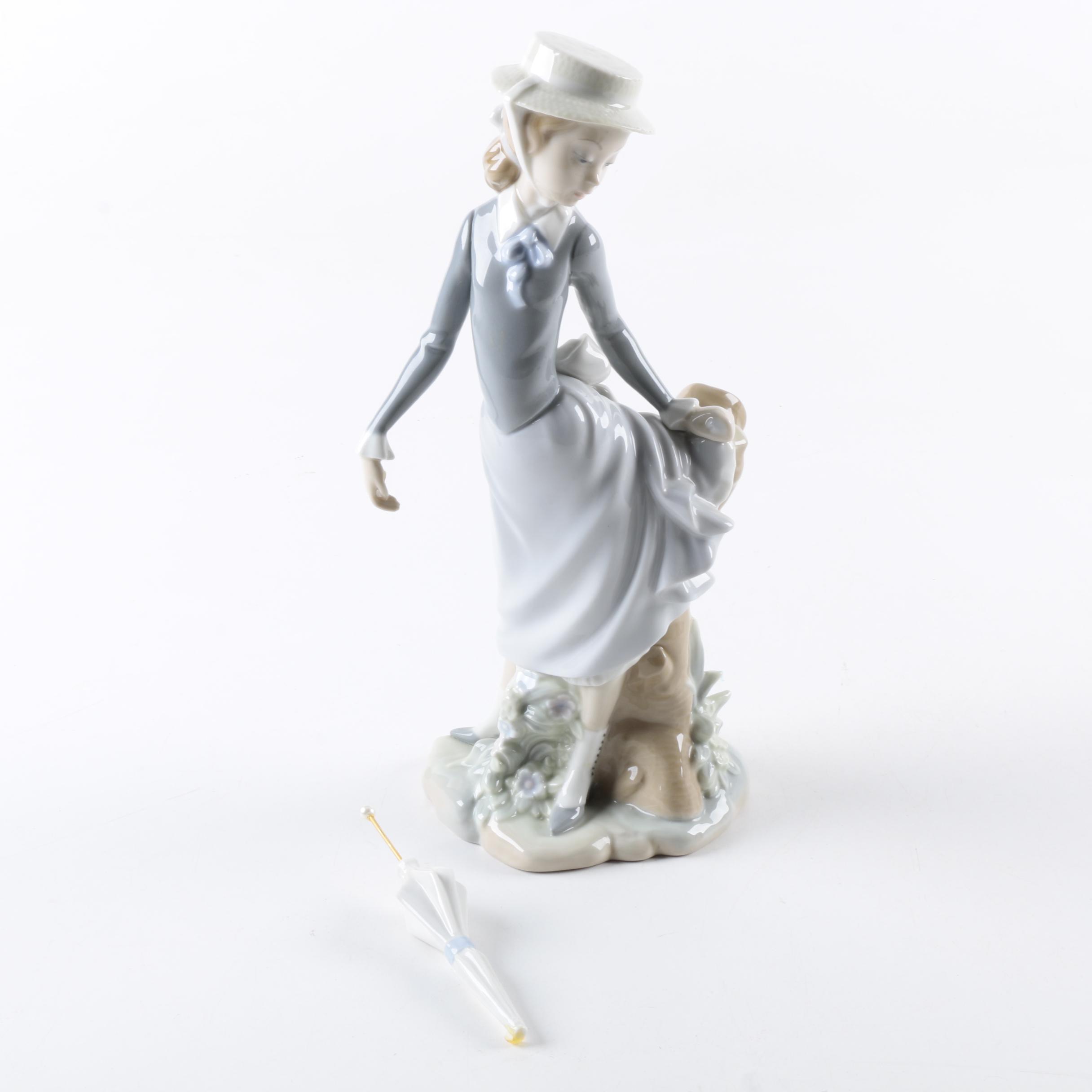Lladró Lady with Parasol Porcelain Figurine