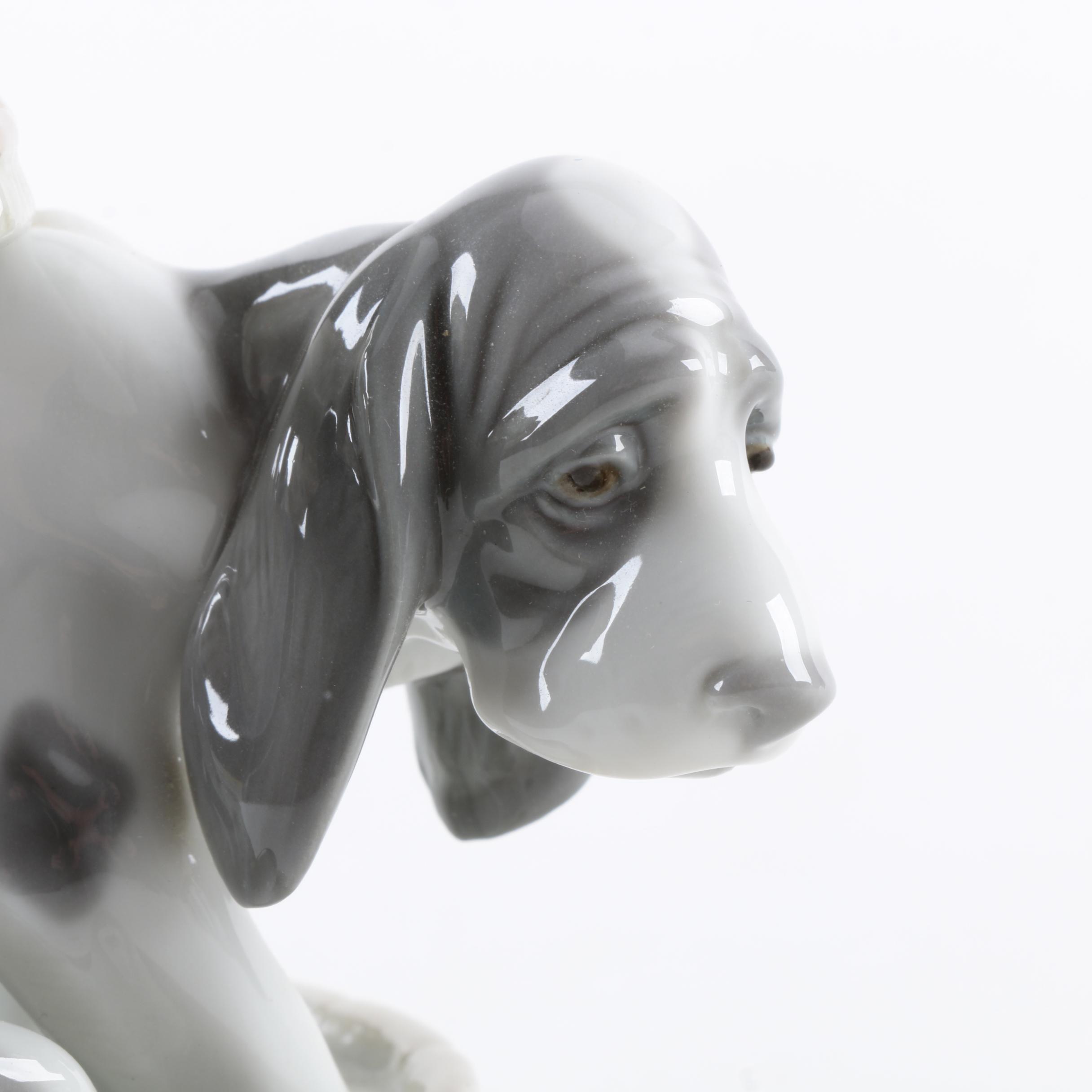 Lladró "Bashful Bather" Figurine