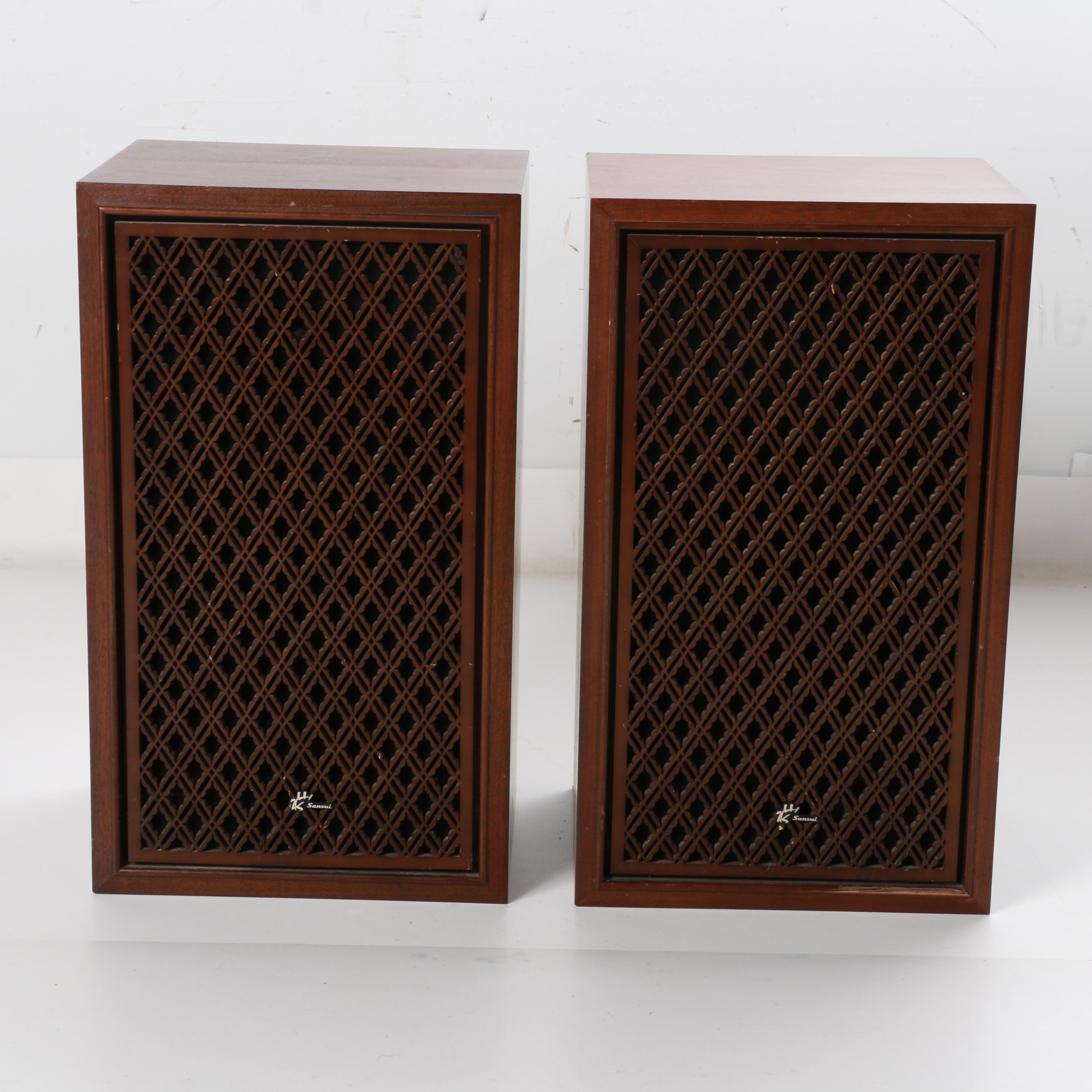 Vintage Sansui Stereo Tuner Amplifier and Speakers