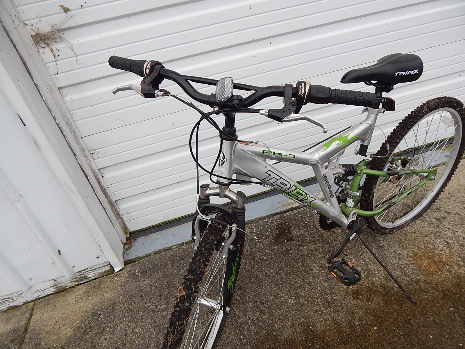 26" Mens TRIAX Bicycle