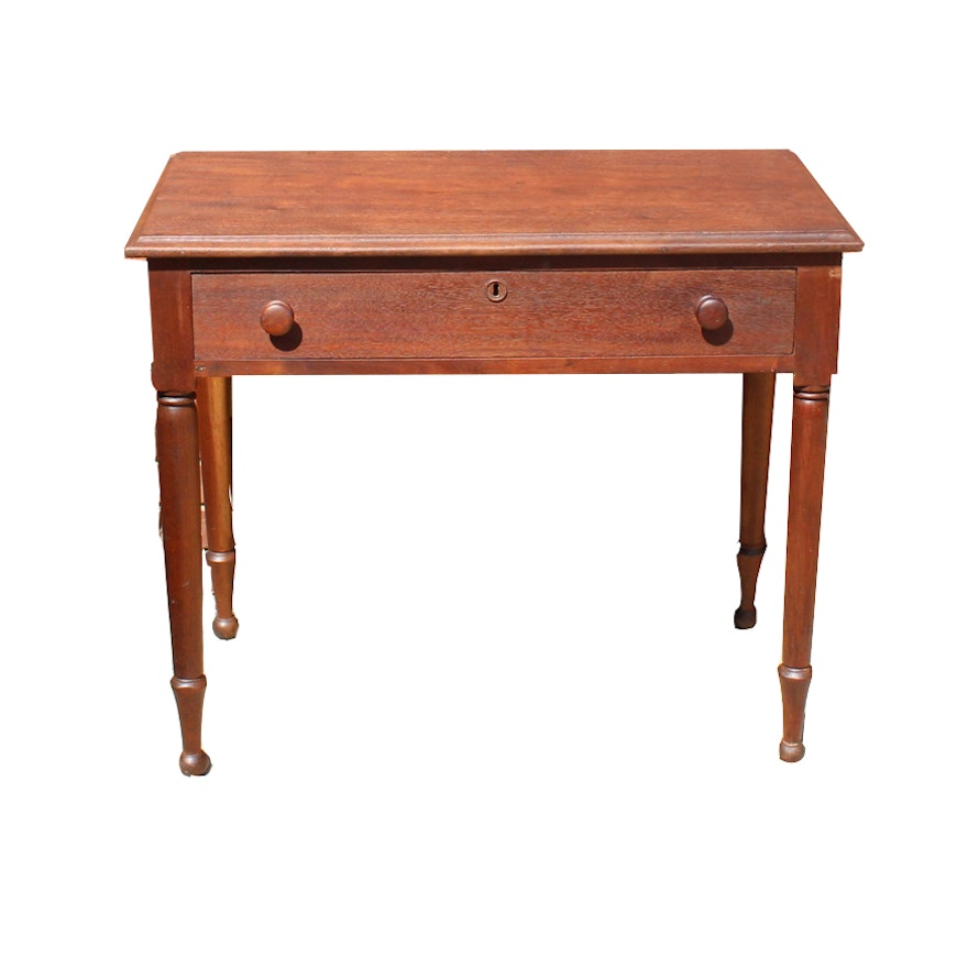 Antique American Sheraton Style Walnut Accent Table