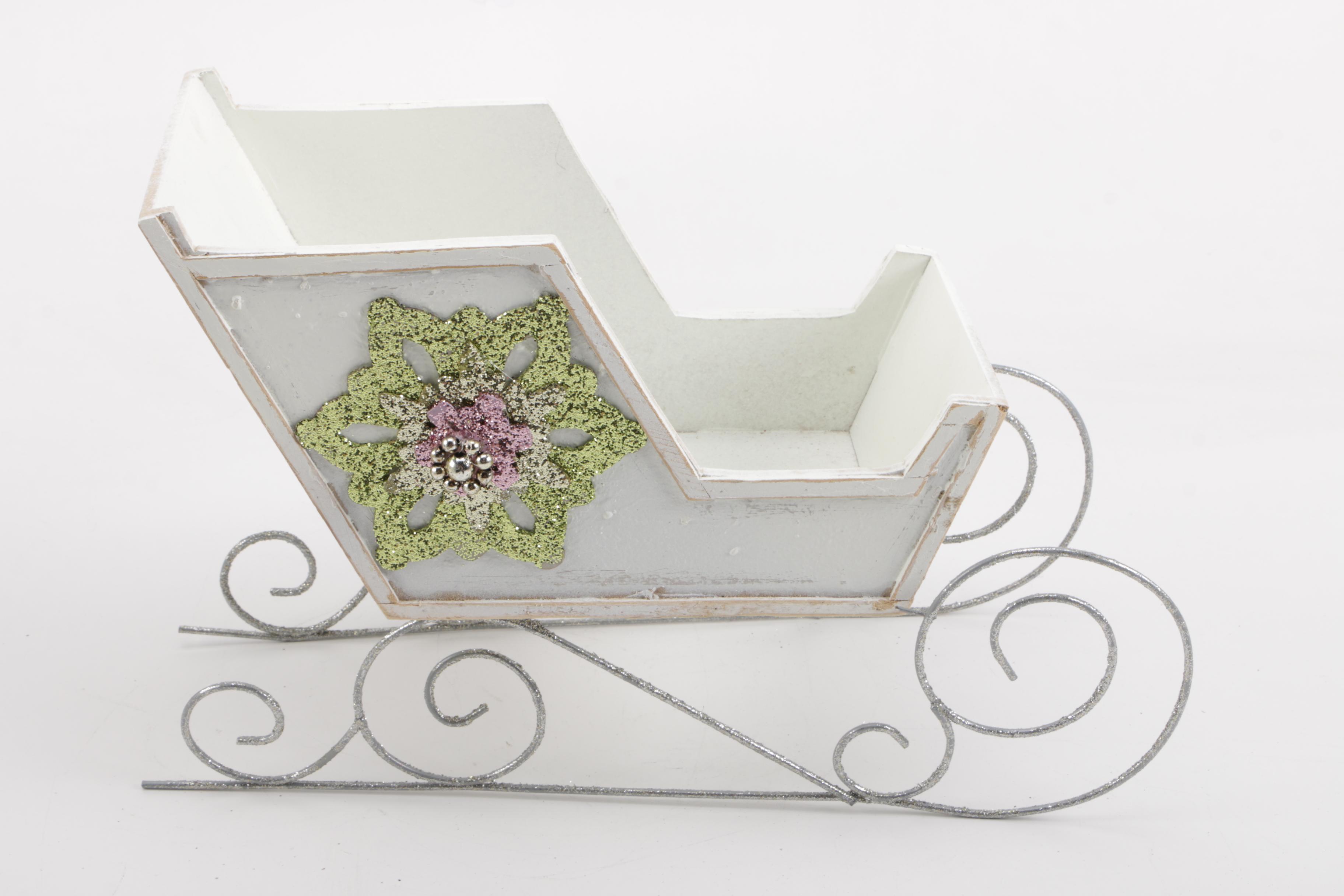 Gold Metallic Wreath and Wooden Decorative Sleds