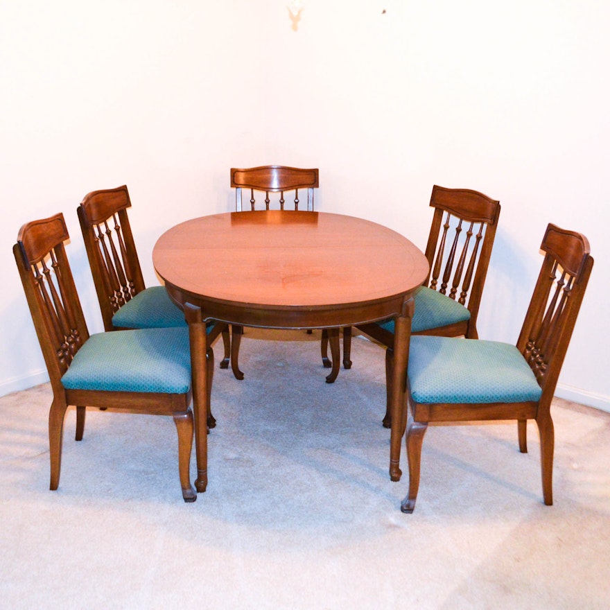 Vintage Dining Table and Chairs by Hickory