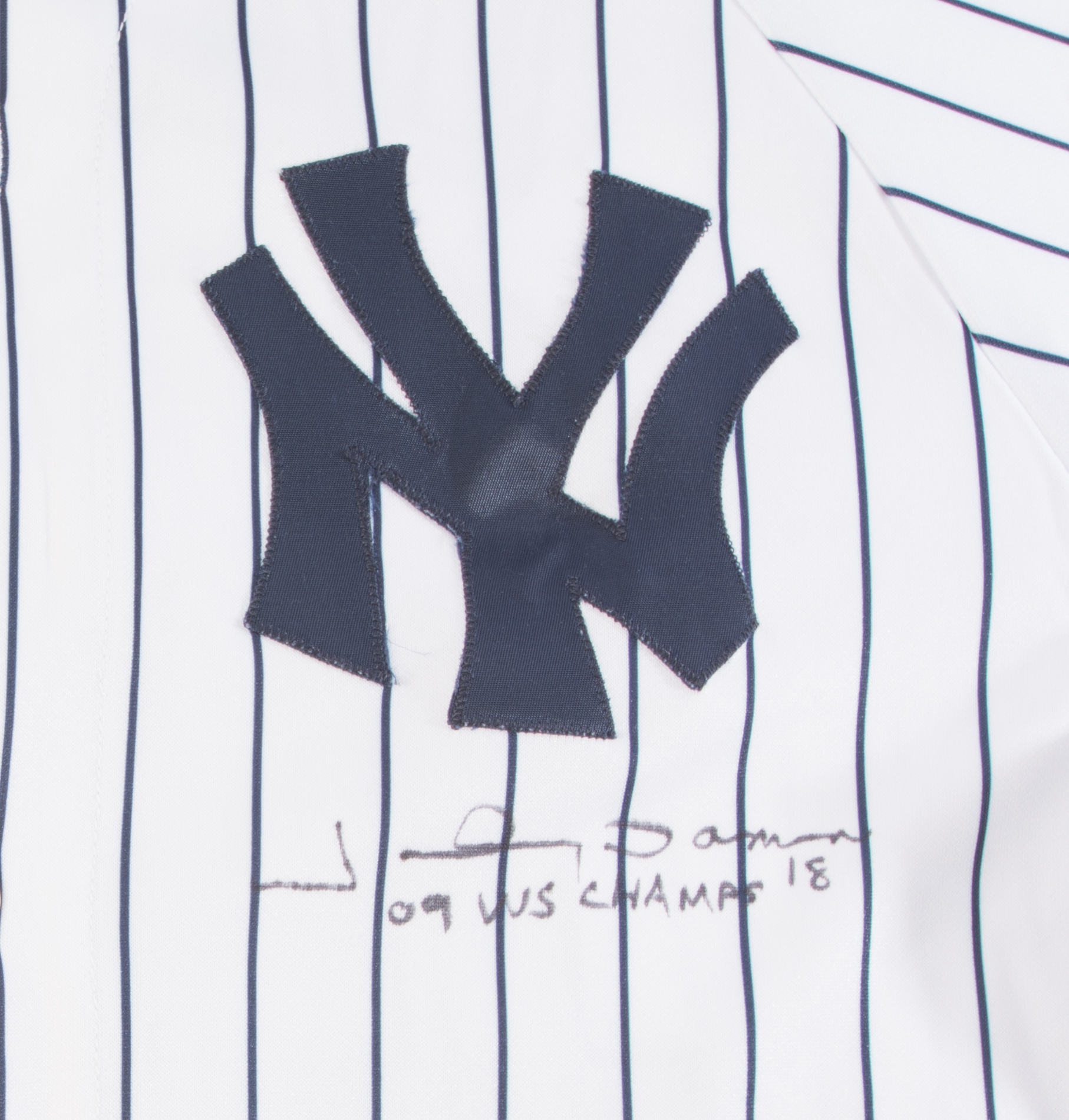 Johnny Damon Autographed Yankees Jersey