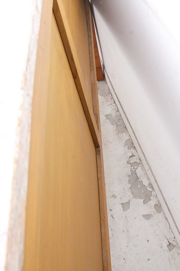 French Style Faux Ormolu-Mounted Maple Marble Top Commode