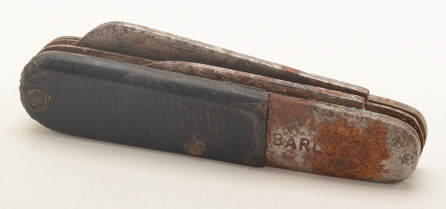 Collection of Vintage Folding Pocket Knives