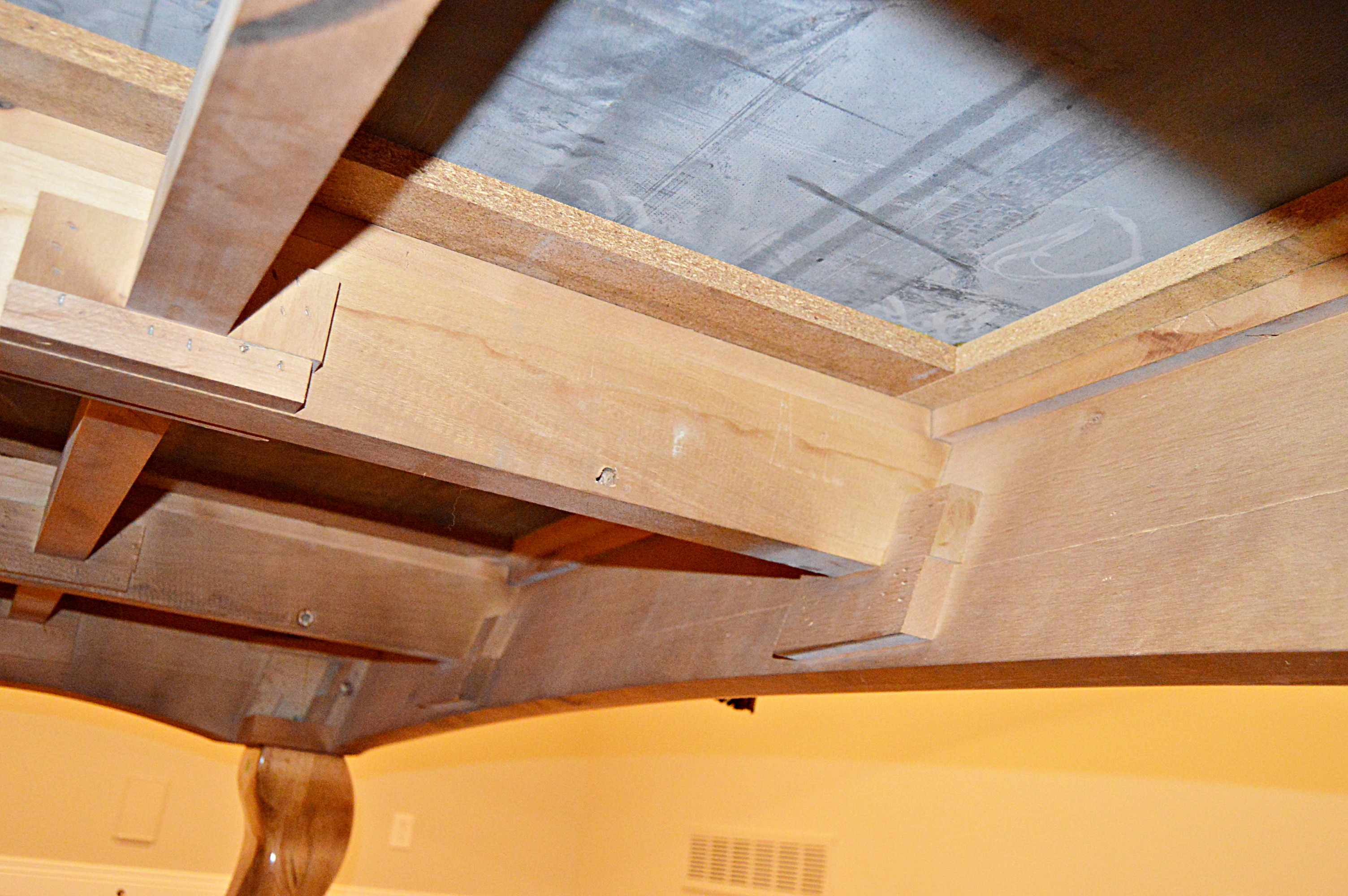 Connelly "Sedona" Pool Table with Baseball Motif Pockets