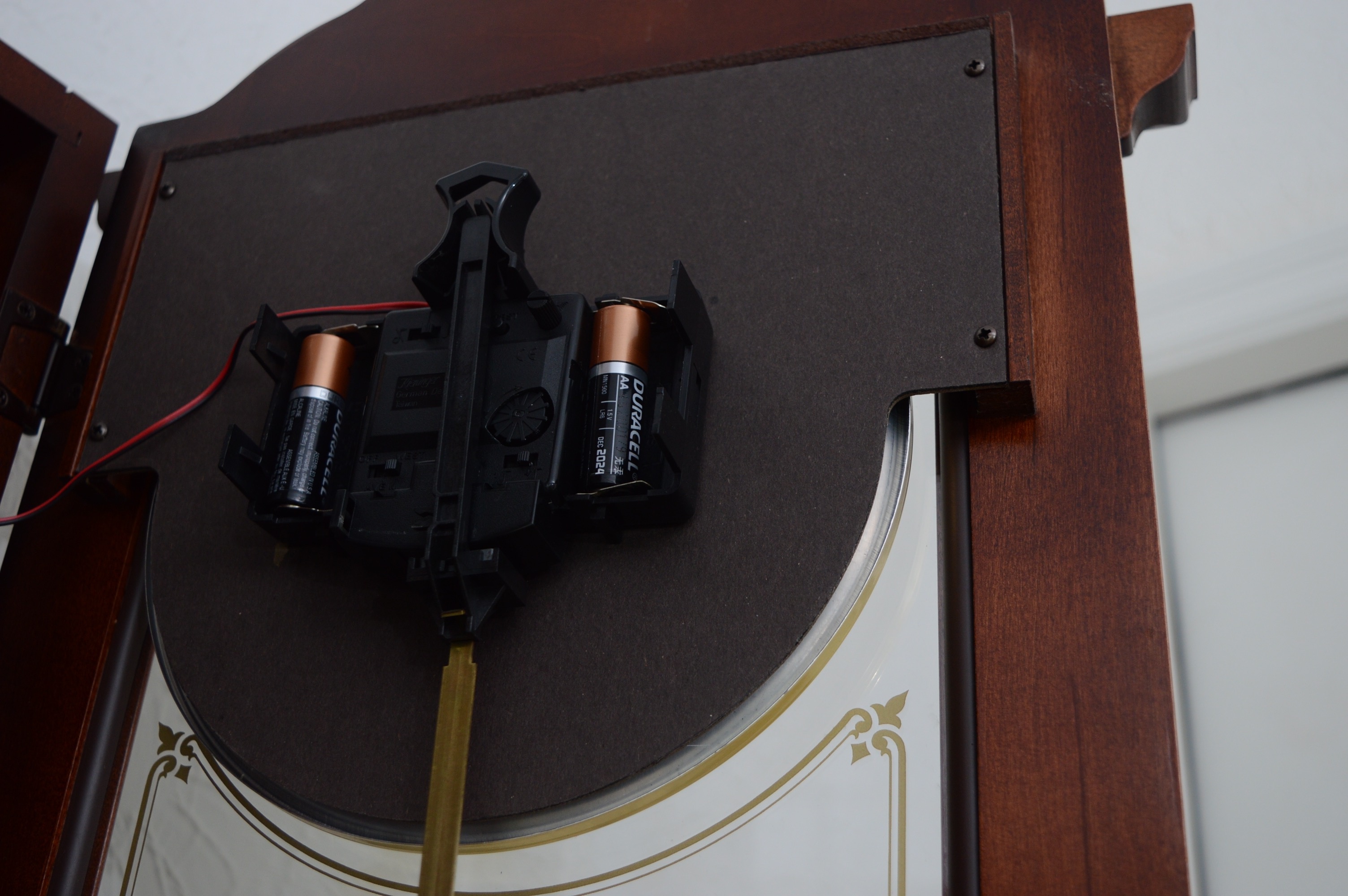 Howard Miller Quartz Movement Wall Clock