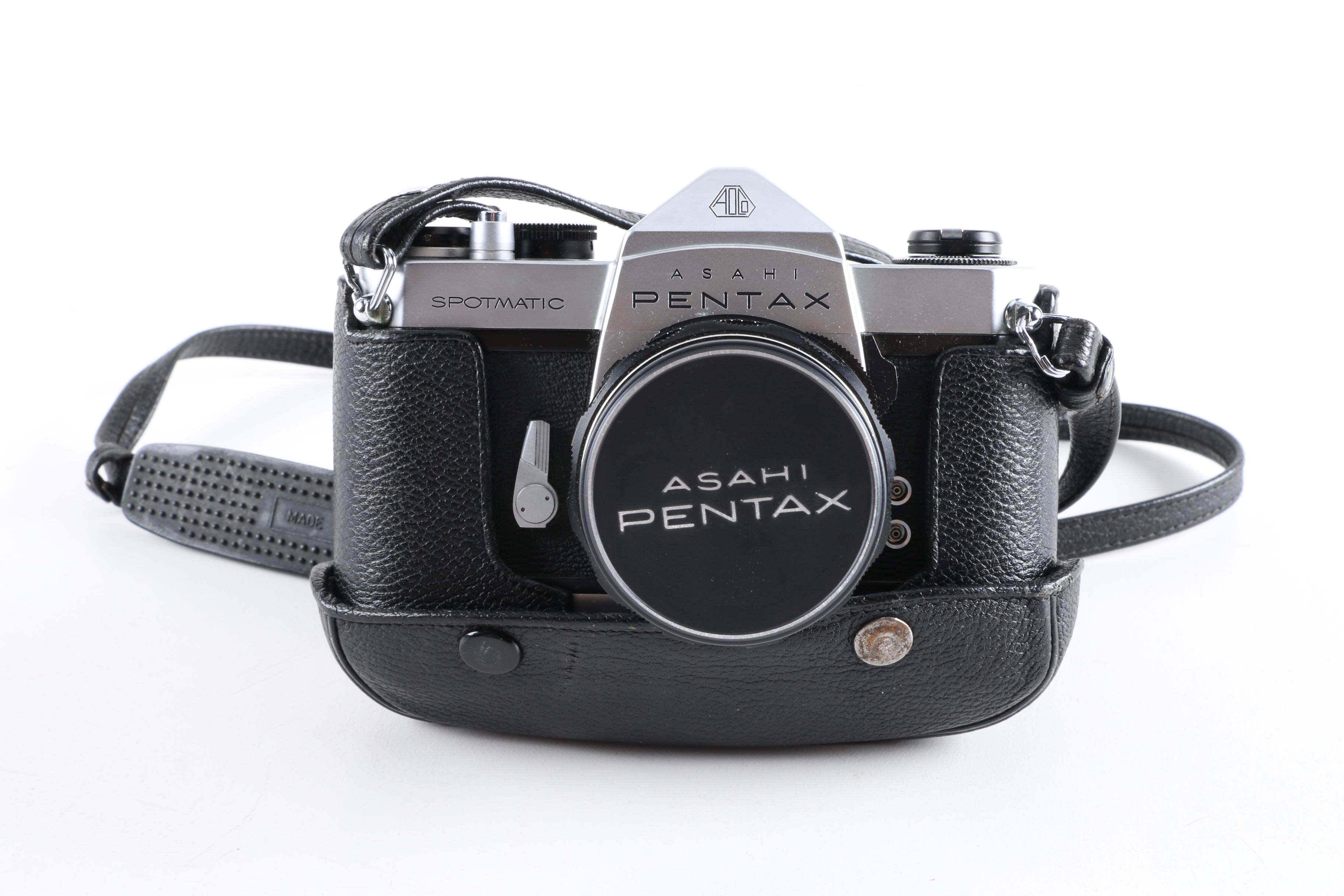 Pentax Asahi Spotmatic Camera And Sunpack Flash