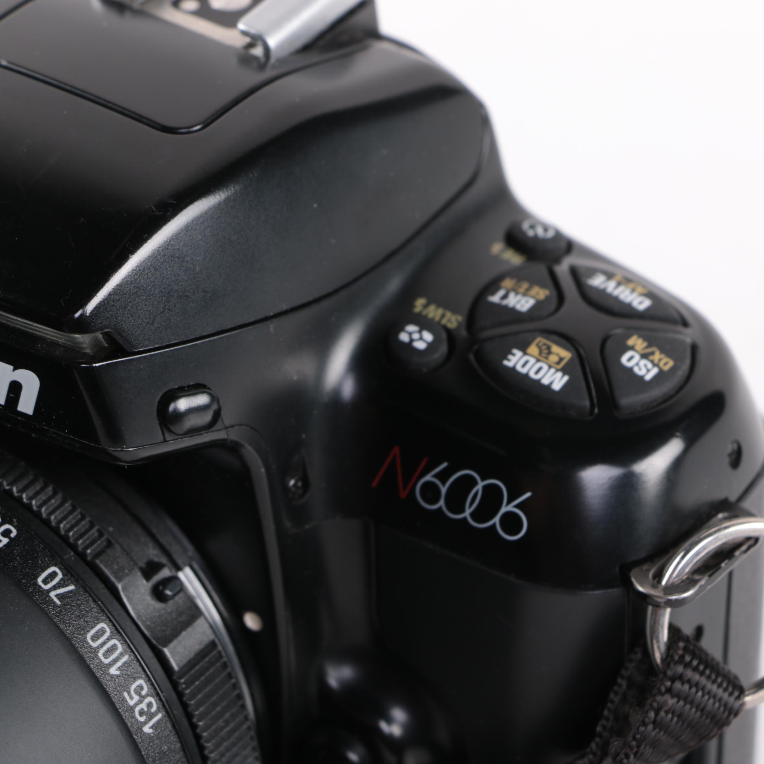 Nikon 6006N and Carrying Case