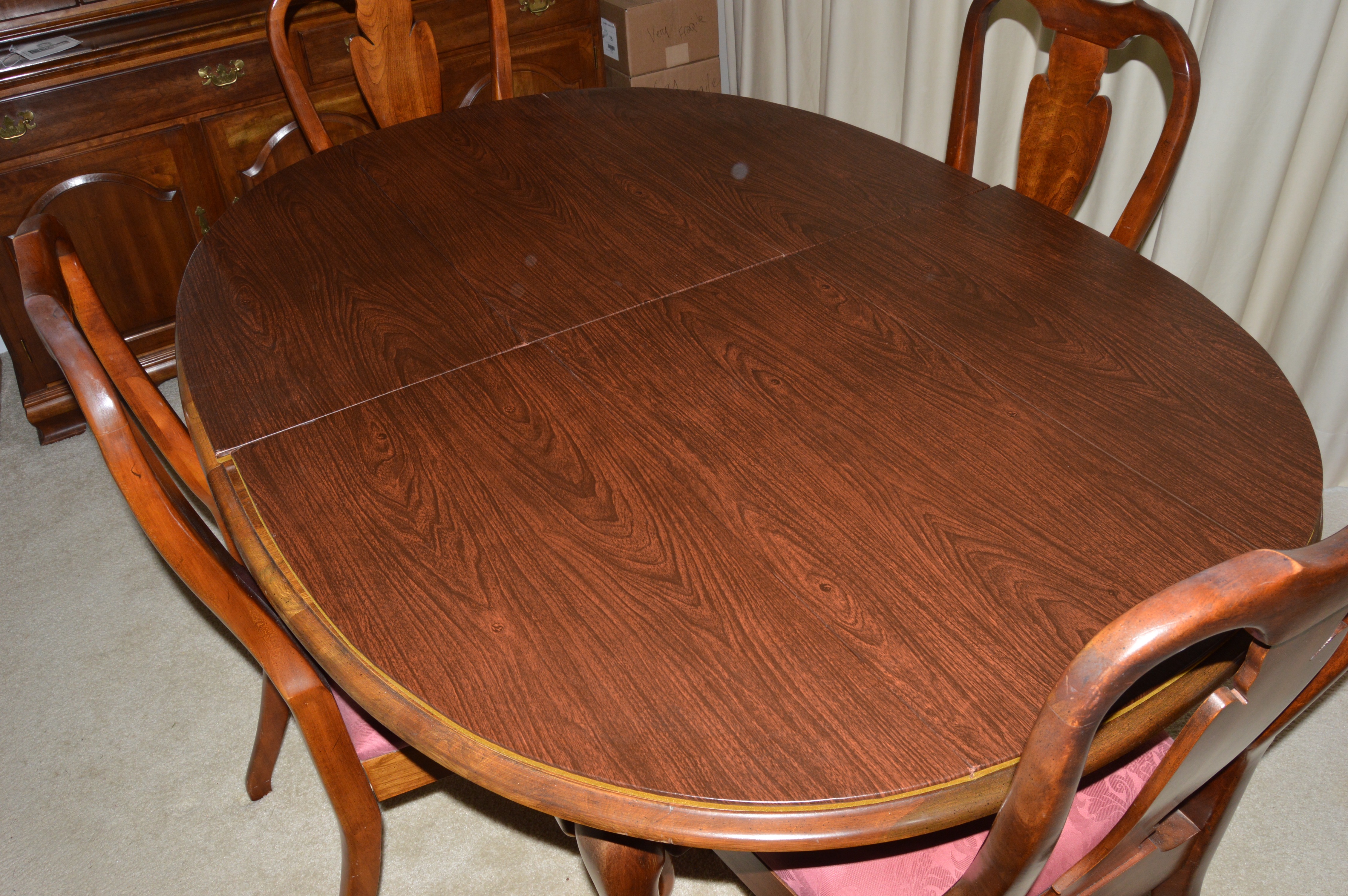 Queen Anne Style Dining Table and Chairs by Cresent Furniture
