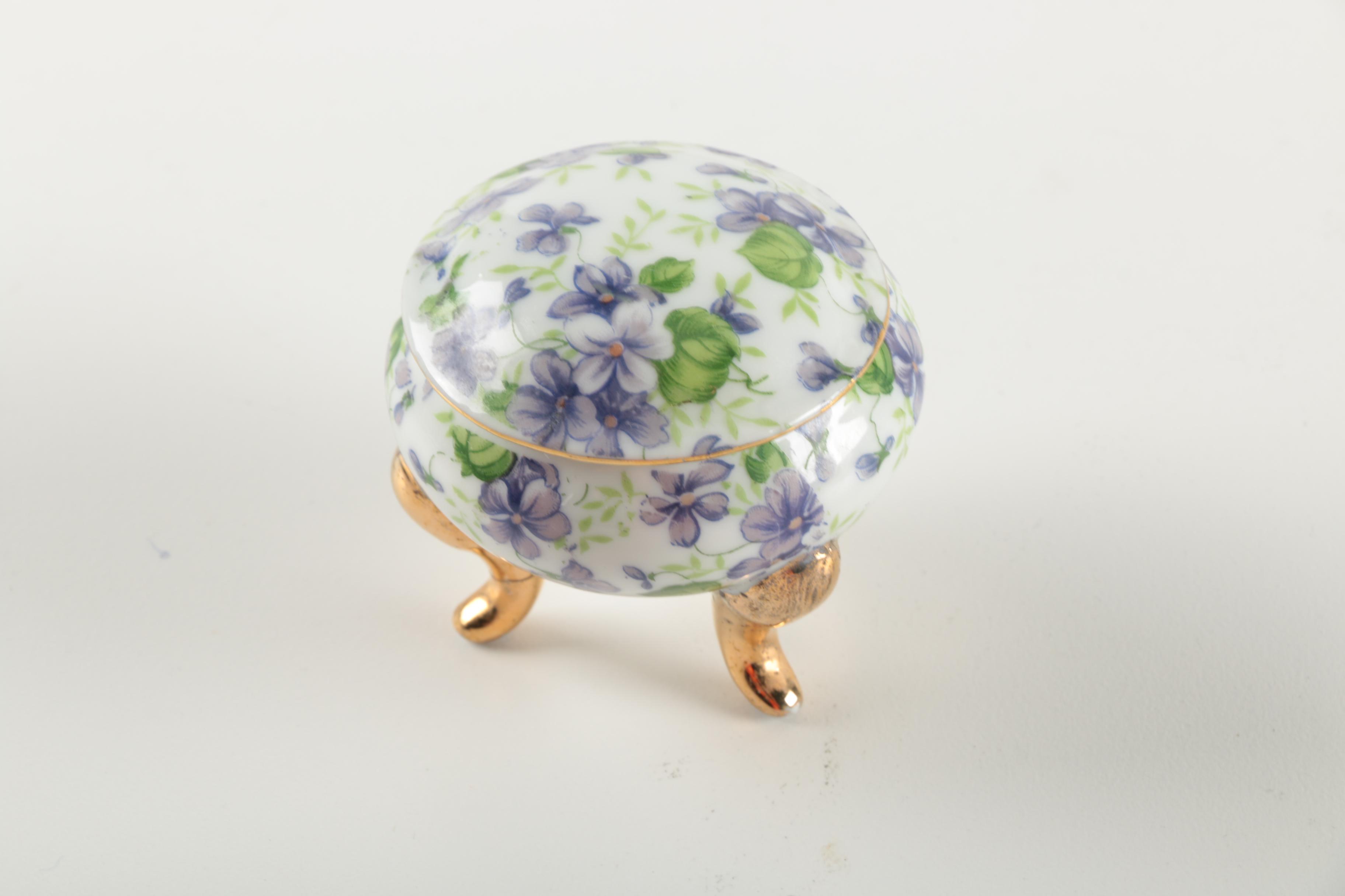 Lefton Porcelain Tableware and Decor