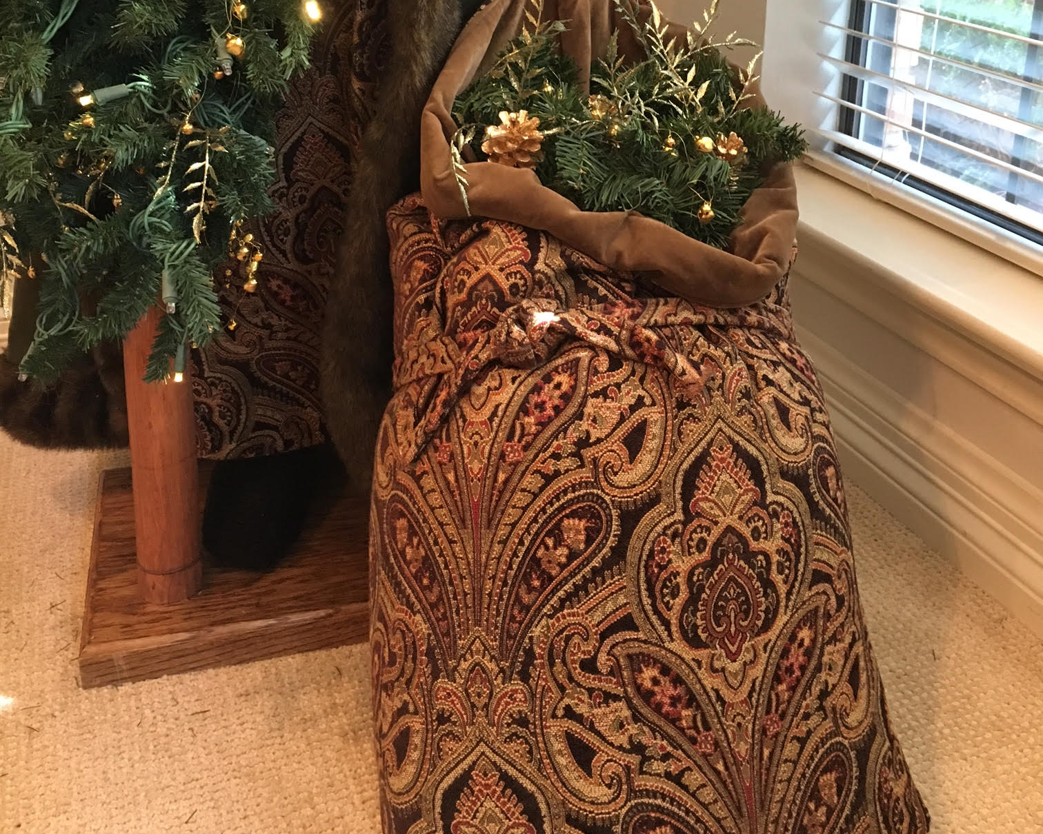 Ditz Designs Limited Edition Santa and Tree