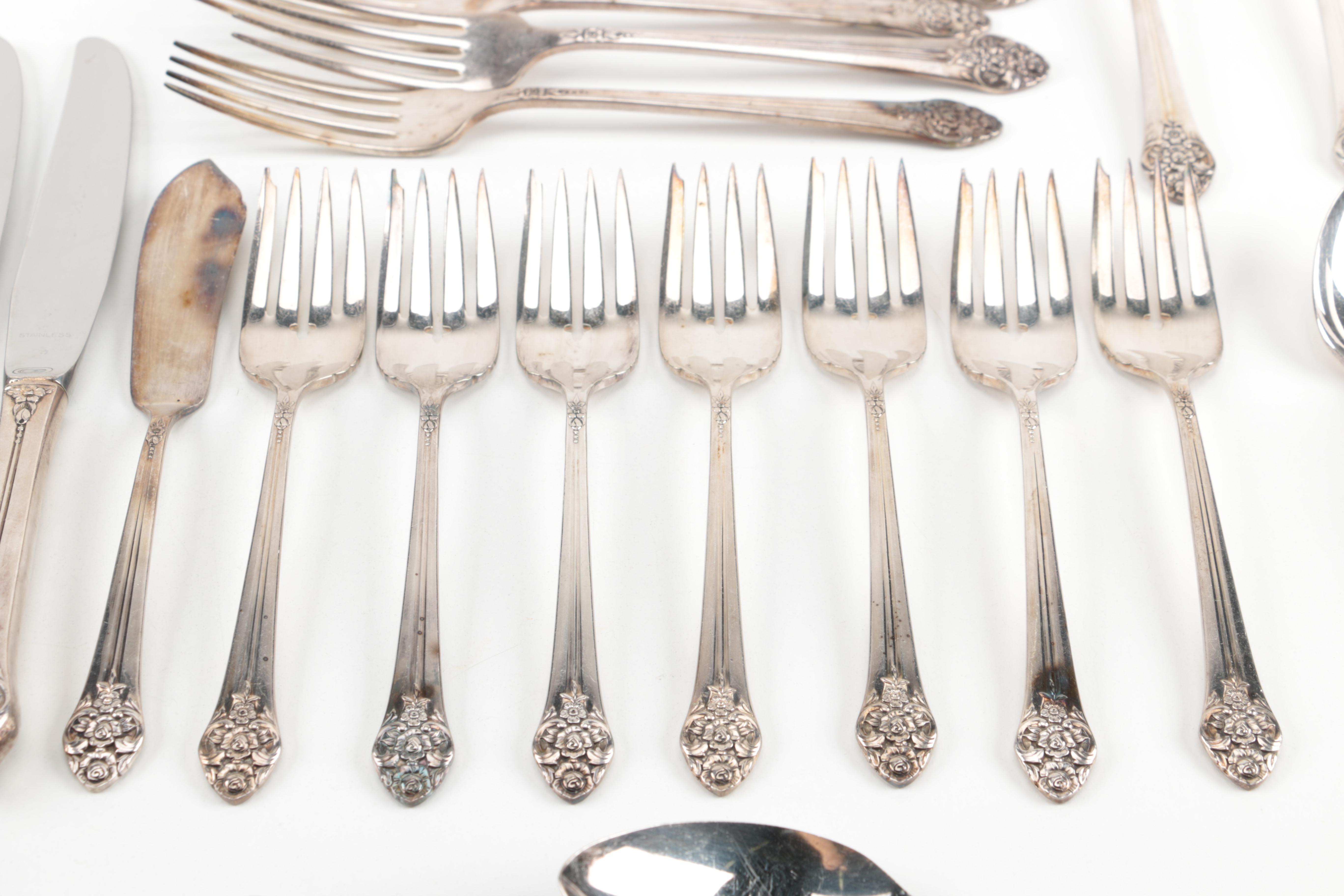 1881 Rogers/Oneida "Plantation" Silver Plate Flatware