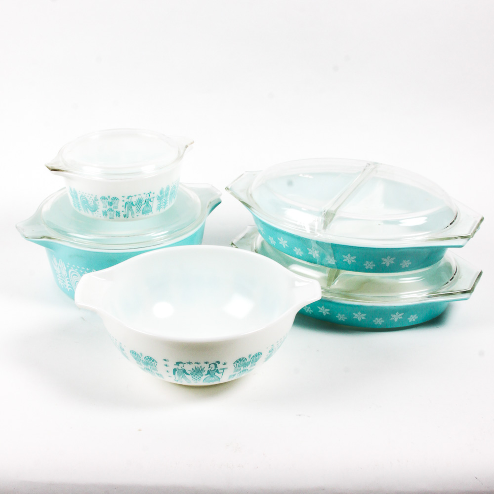 Vintage Blue and White Pyrex