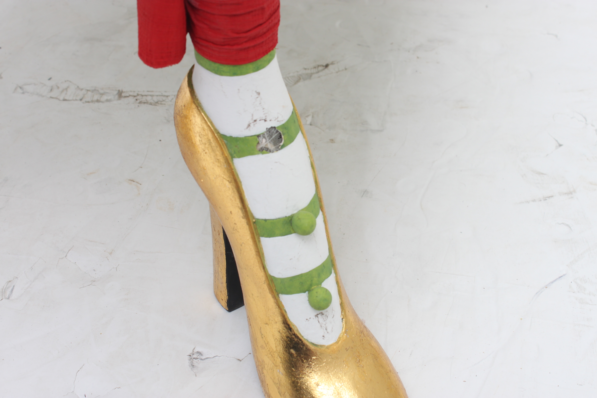 Patience Brewster Krinkles High Heel Table