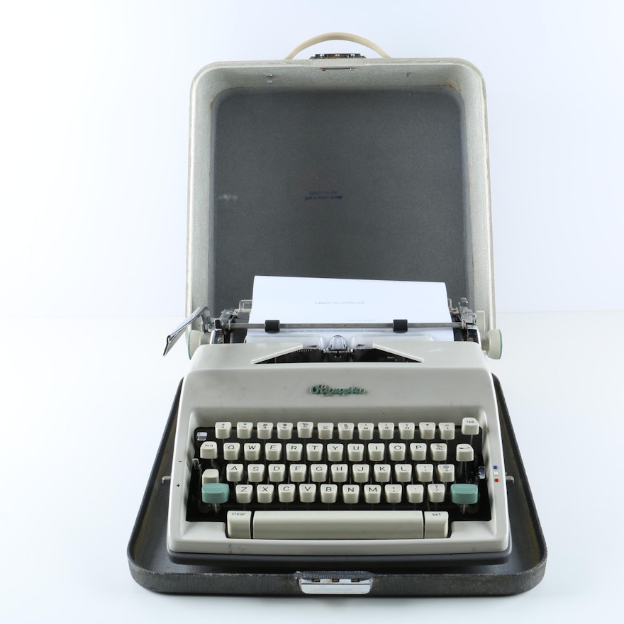 Olympia SM9 Script Typewriter in Case