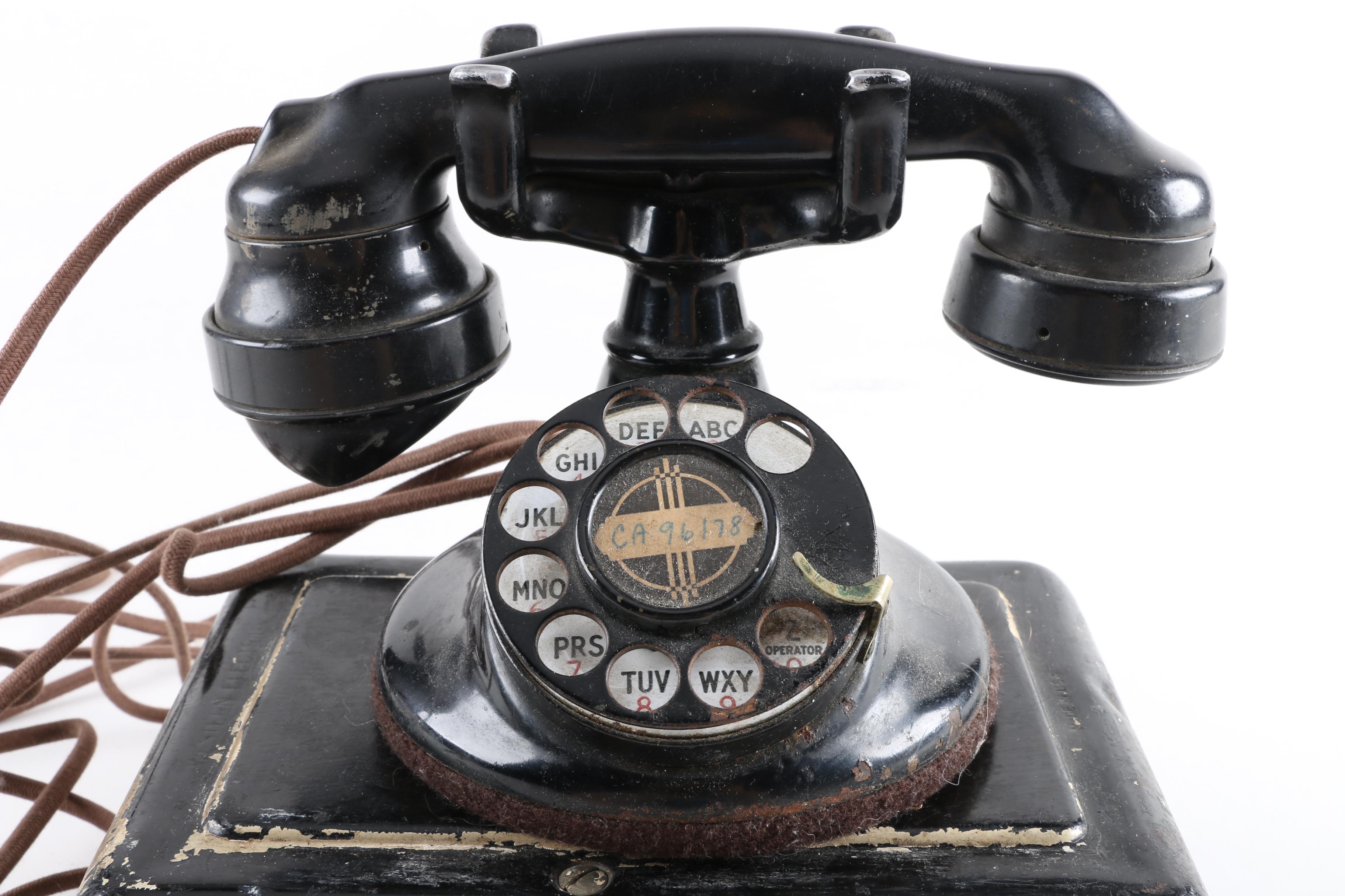 Vintage Rotary Dial Phone