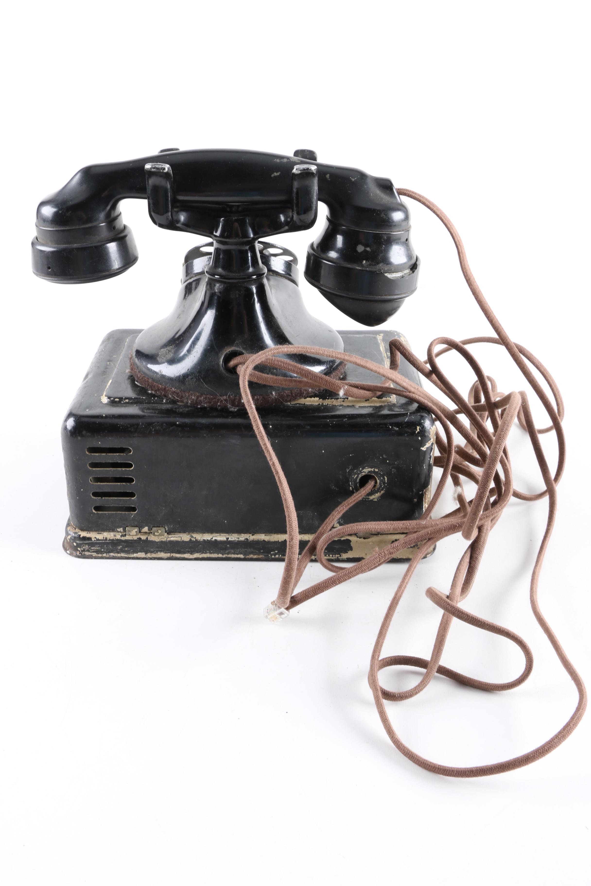 Vintage Rotary Dial Phone