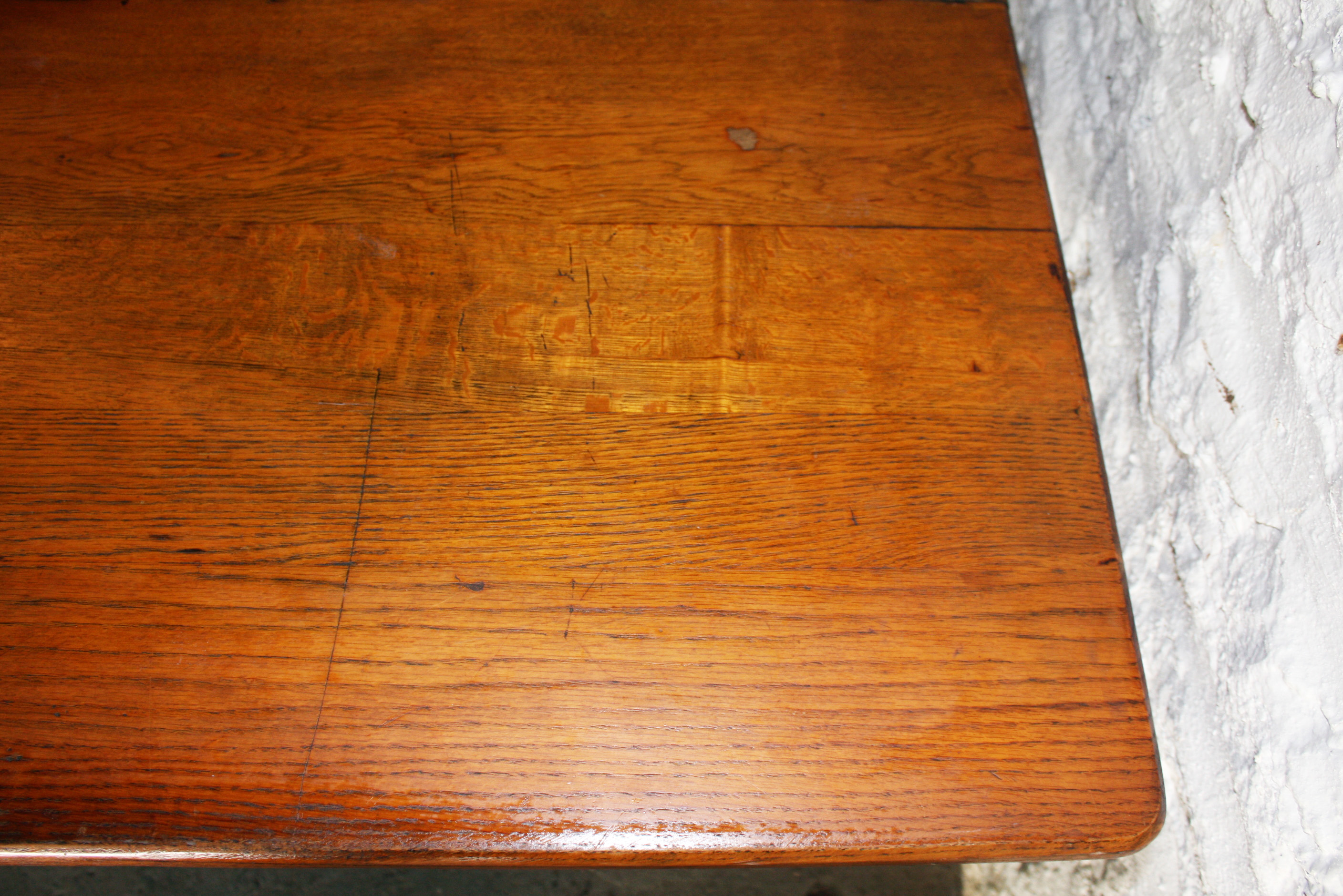 Antique Victorian Style Oak Dining Table