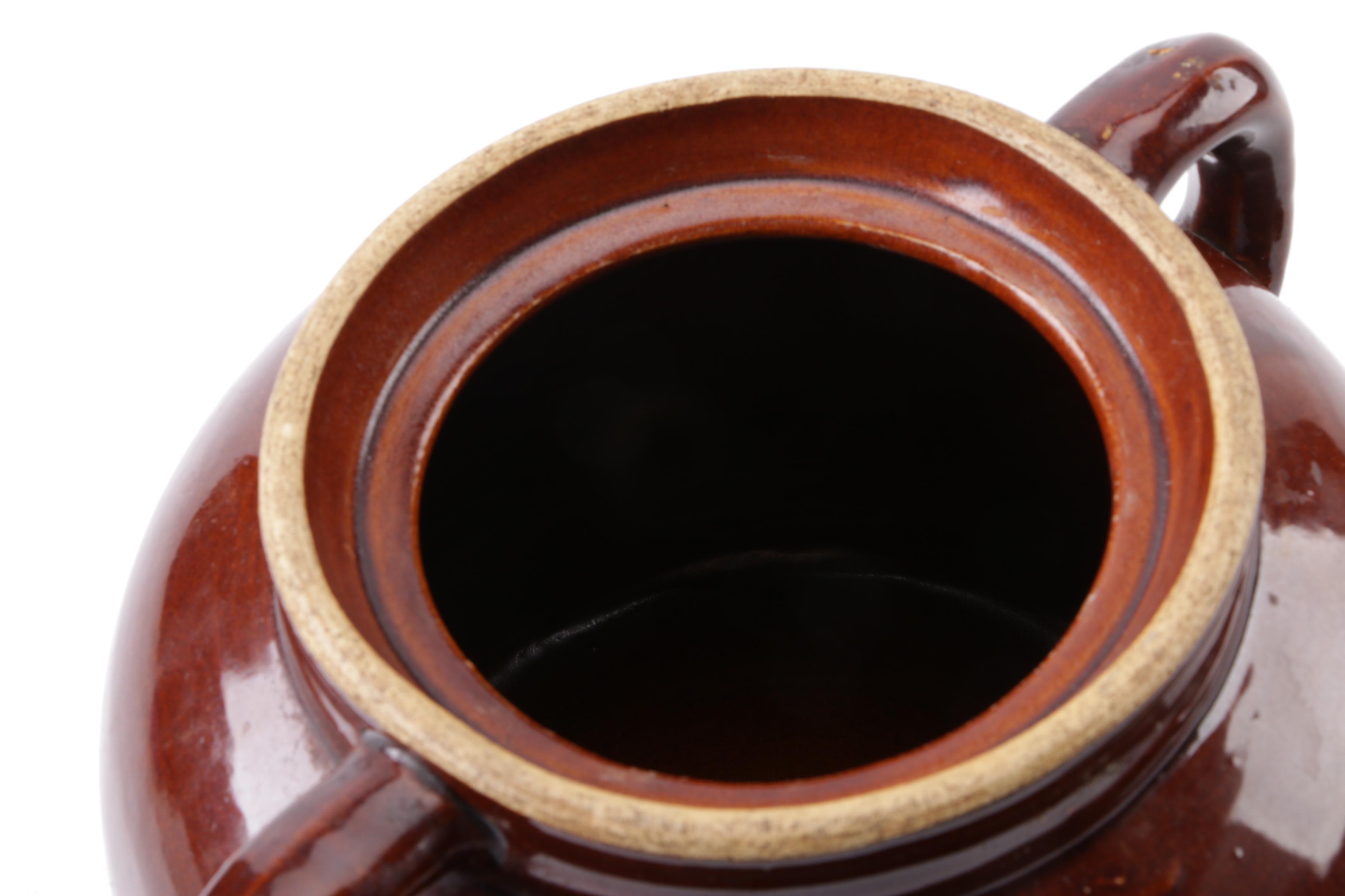 Vintage Robinson Ransbottom Stoneware Bean Pot