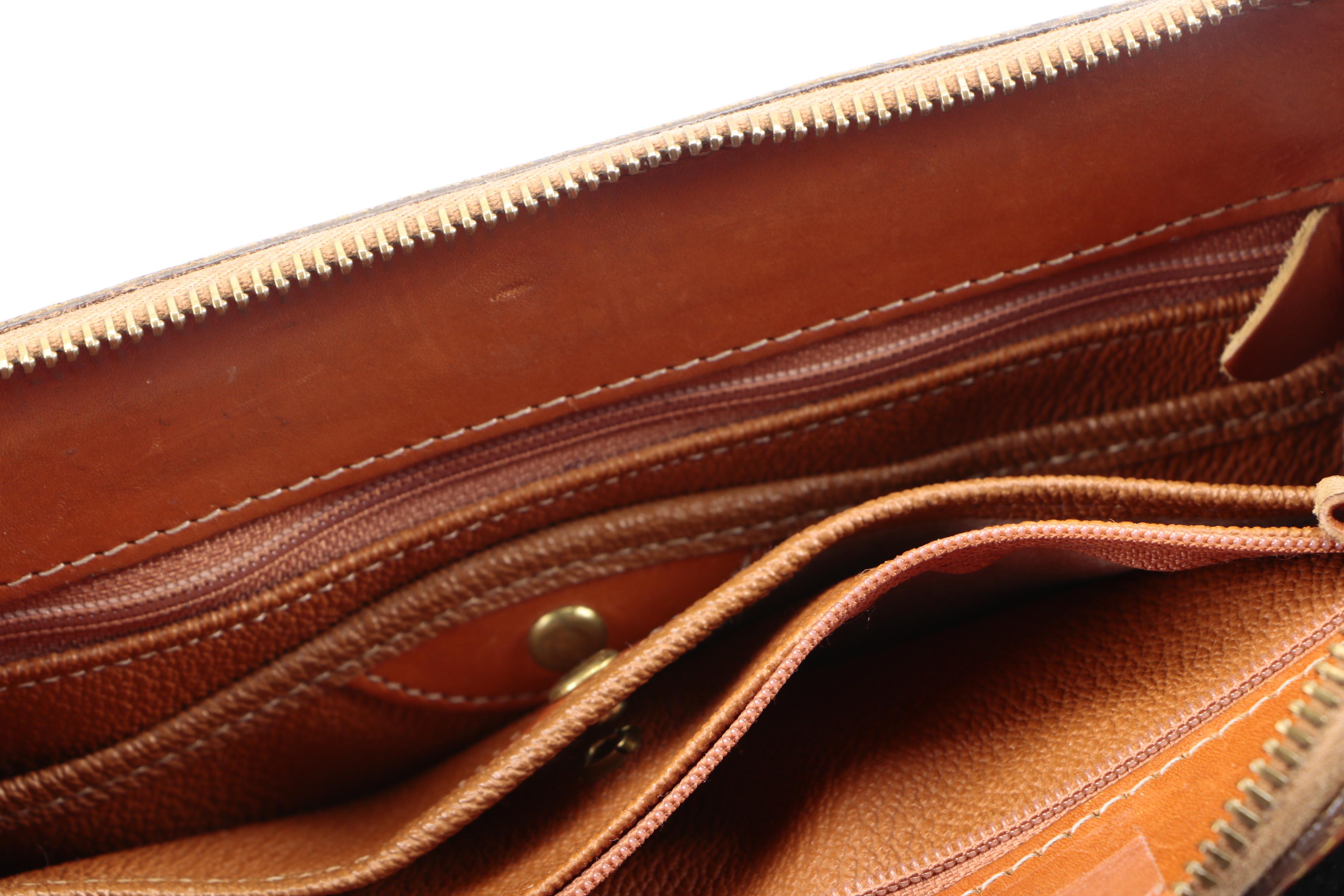 Dooney & Bourke Leather Crossbody