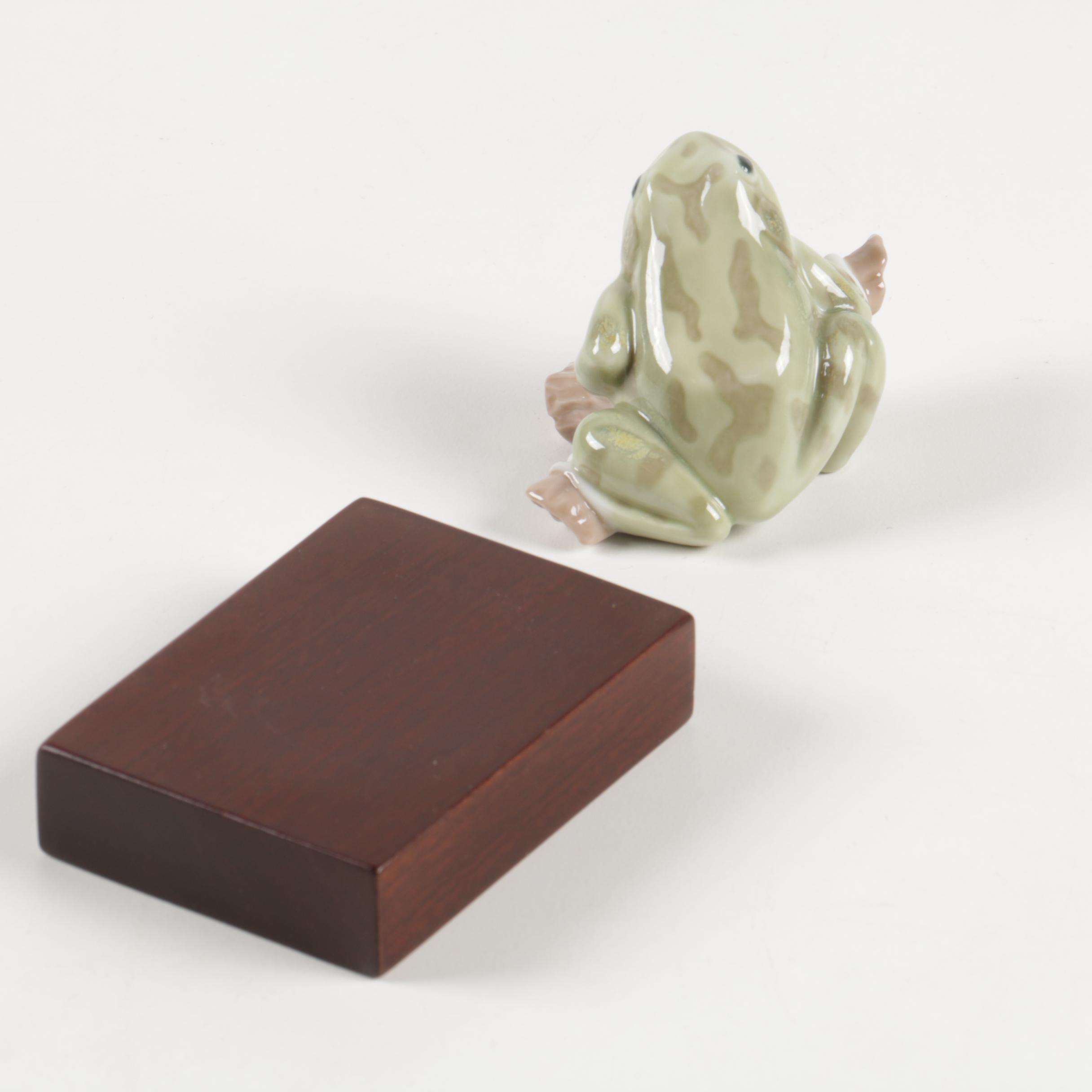 Lladró "Lucky Frog" Figurine