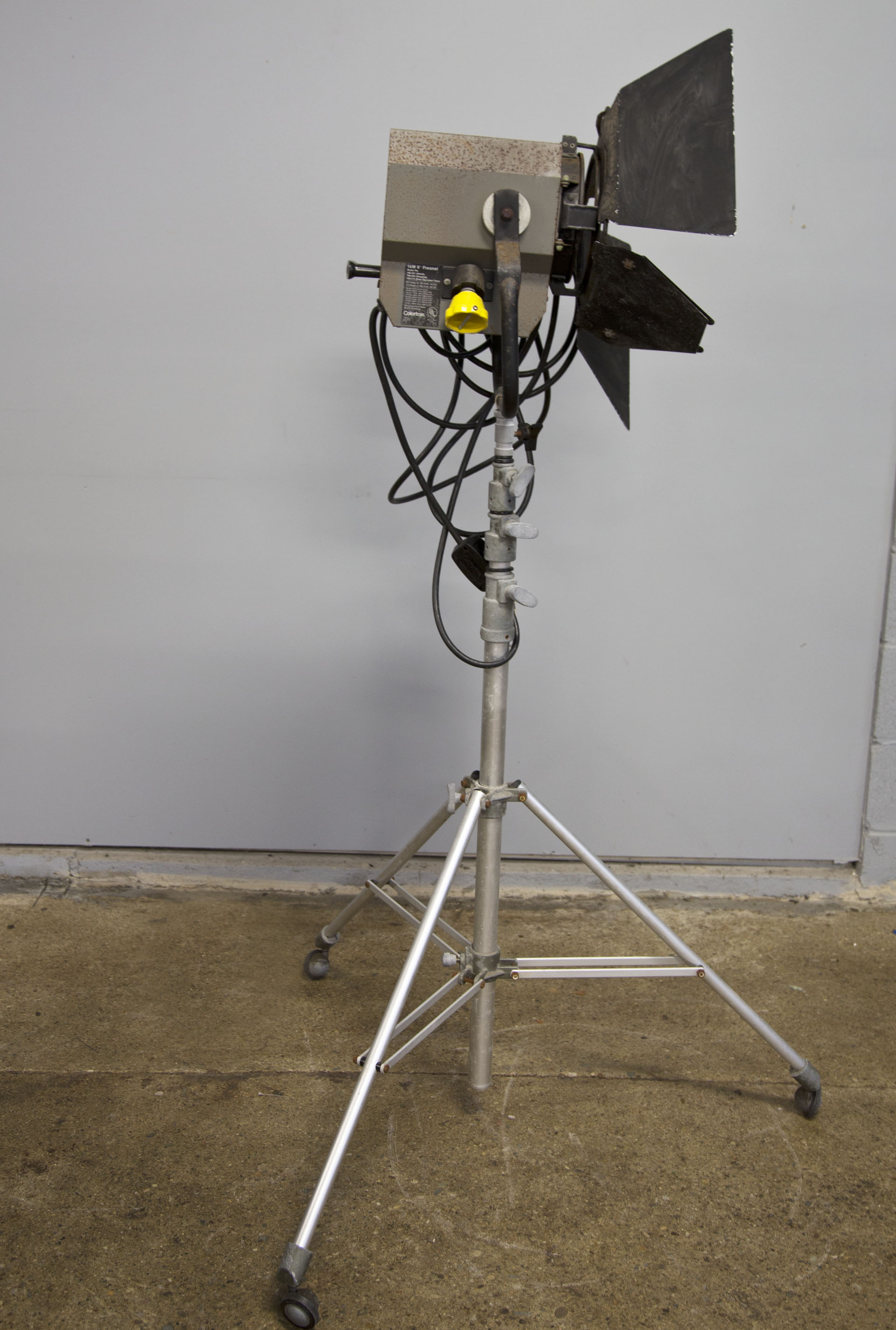 Colortran 1kW 6" Fresnel Stage Light with Stand