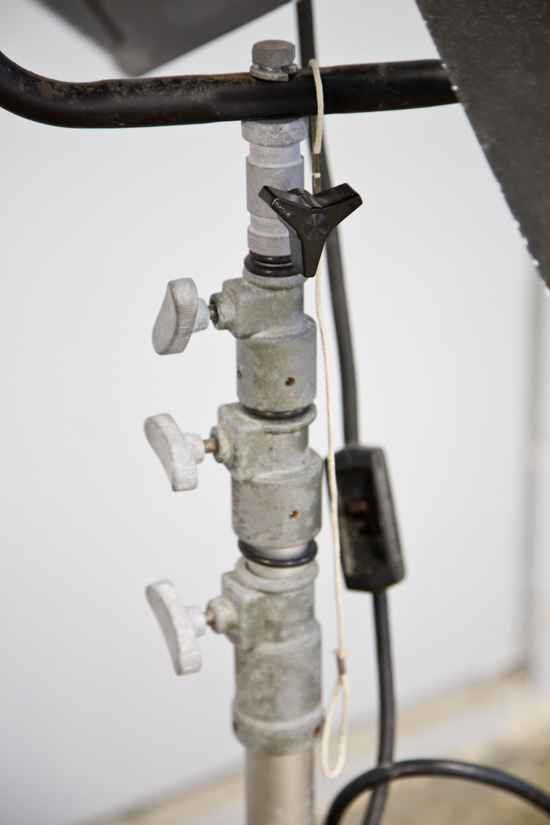 Colortran 1kW 6" Fresnel Stage Light with Stand