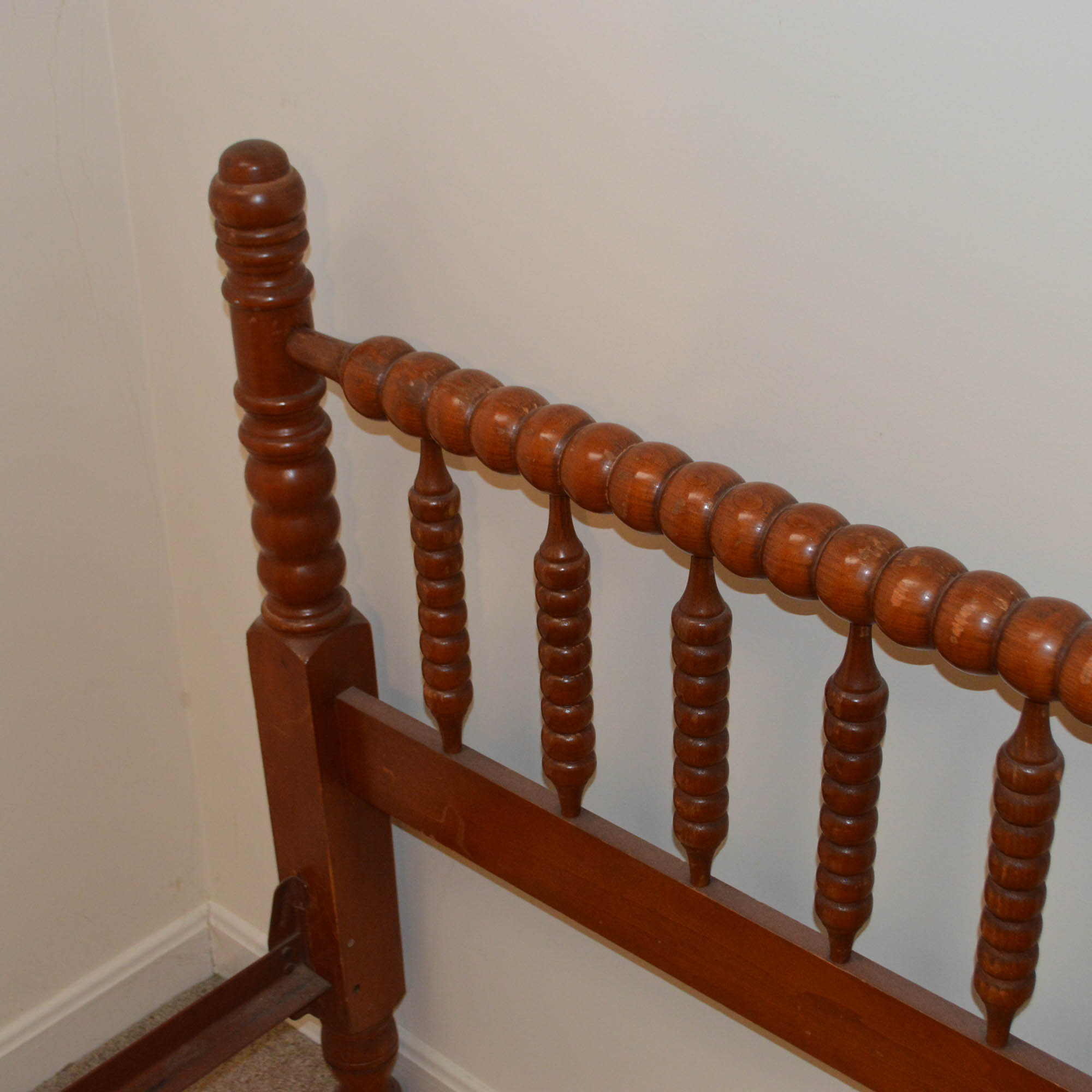 Vintage Jenny Lind Style Twin Bed