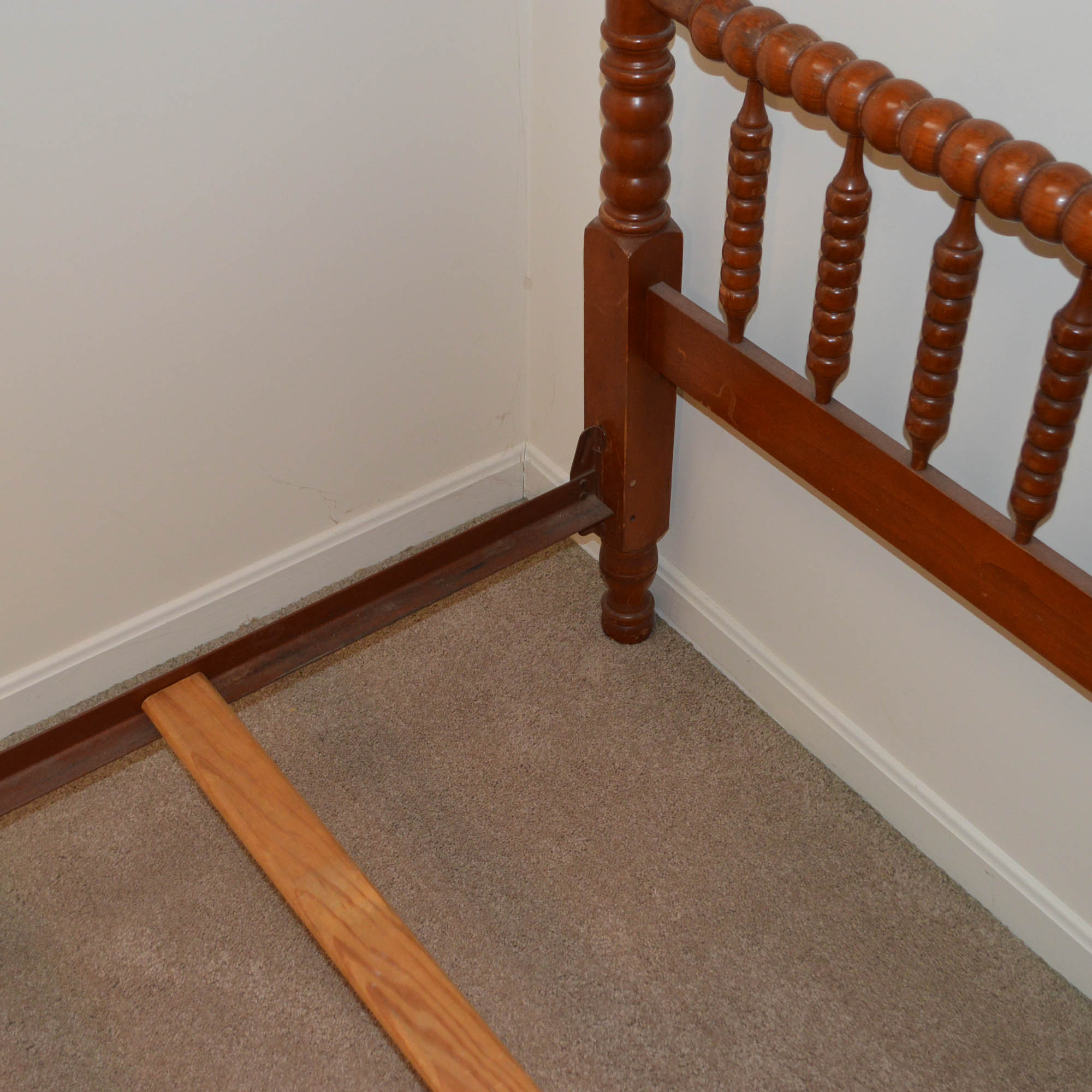 Vintage Jenny Lind Style Twin Bed