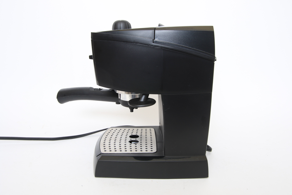 DeLonghi EC-155 Easy Serving Espresso Machine