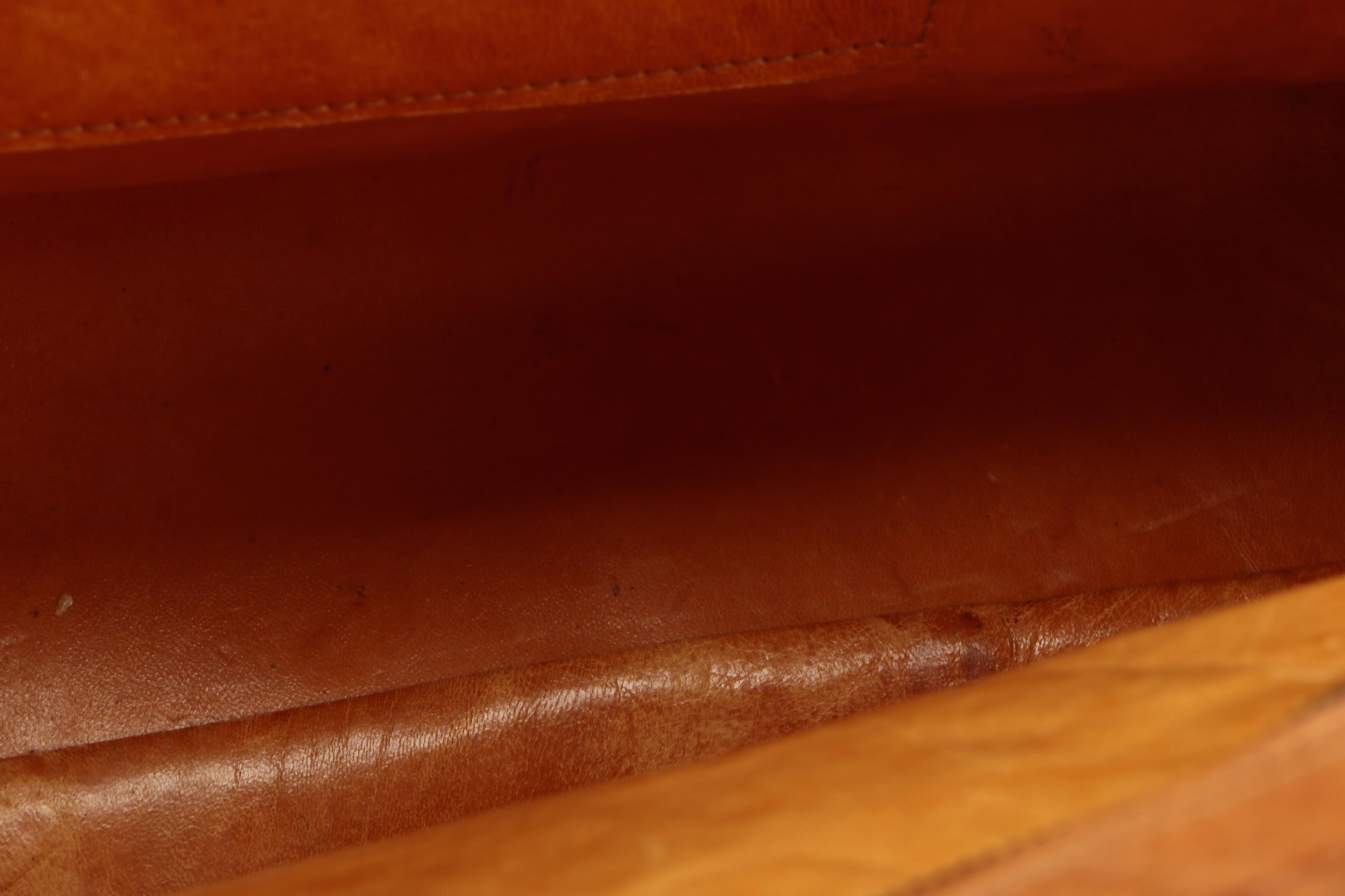 Vintage Flores' Bags Tooled Leather Handbags