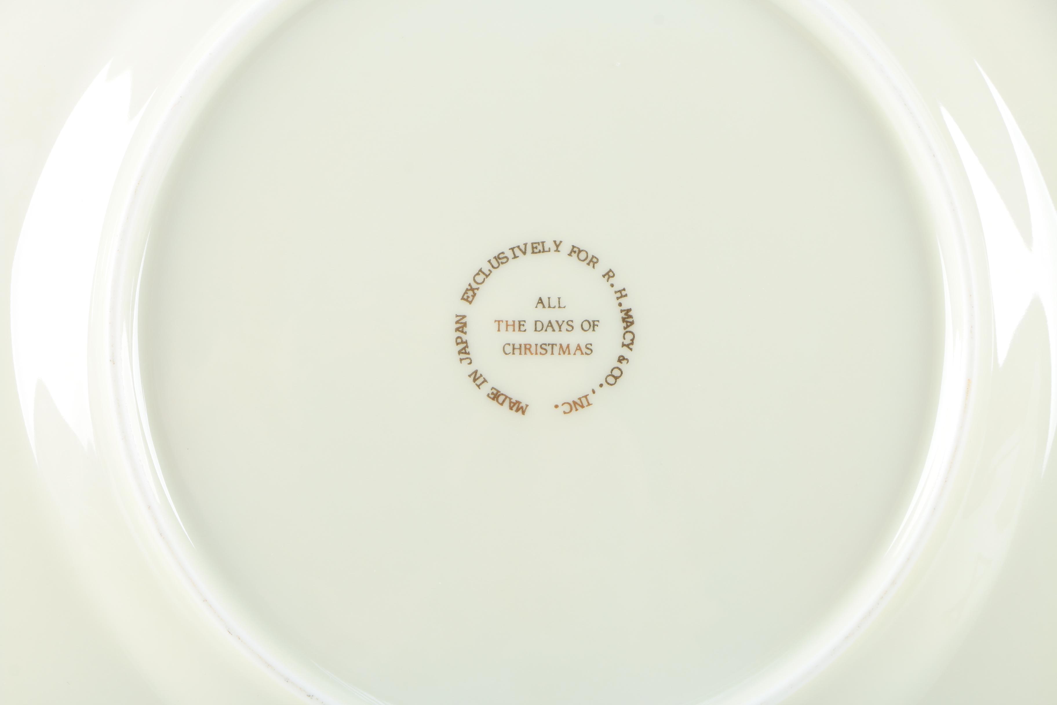 Royal Gallery "All the Days of Christmas" Plates