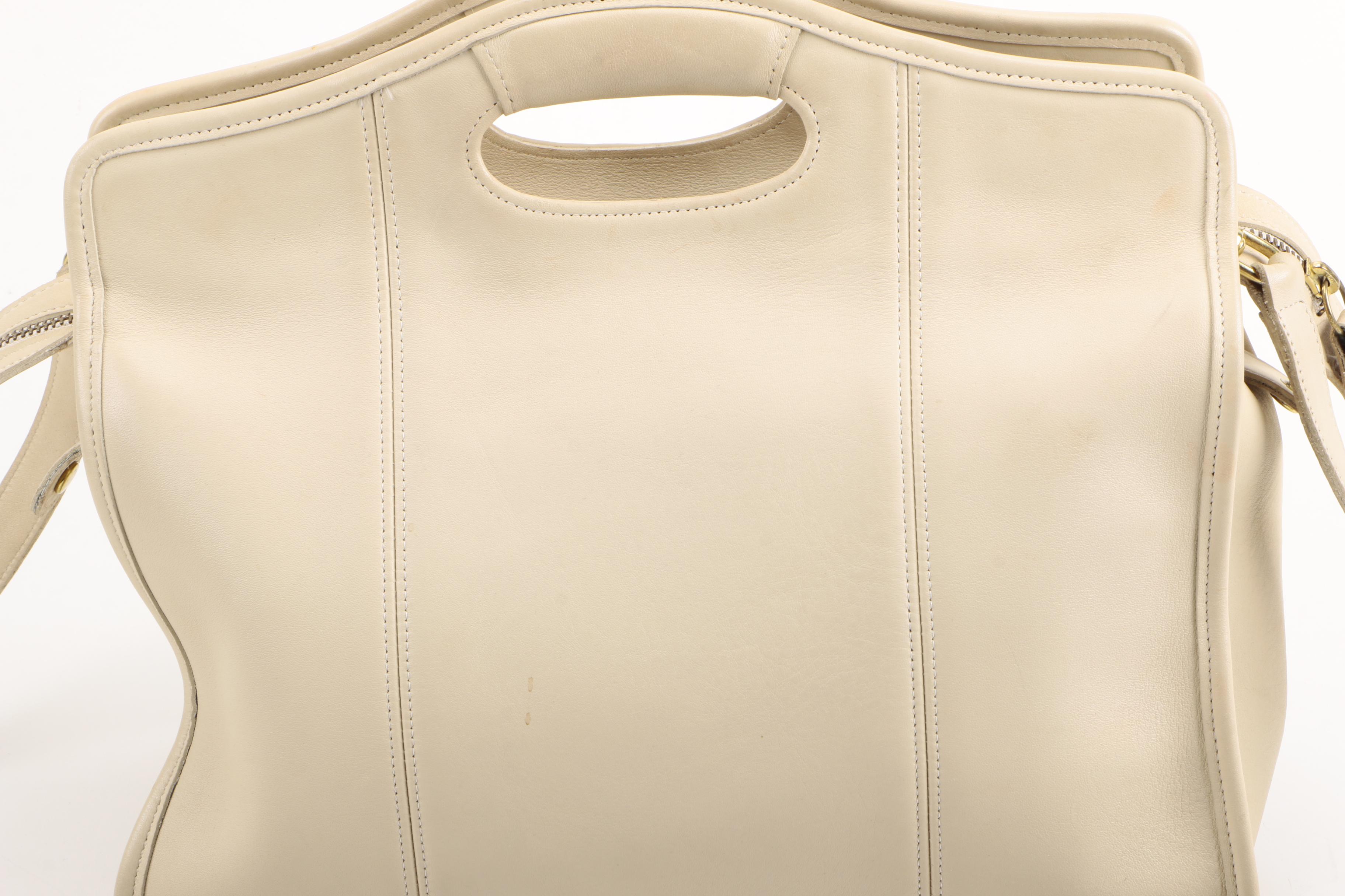 Vintage Coach Cream Leather Crossbody