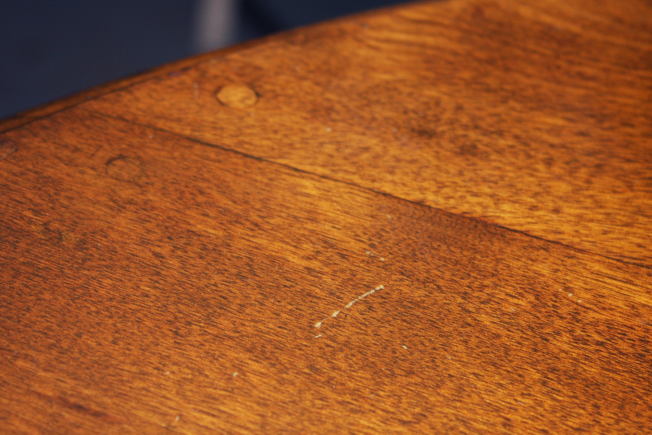 Antique Mahogany Dining Table with Leaf Inserts