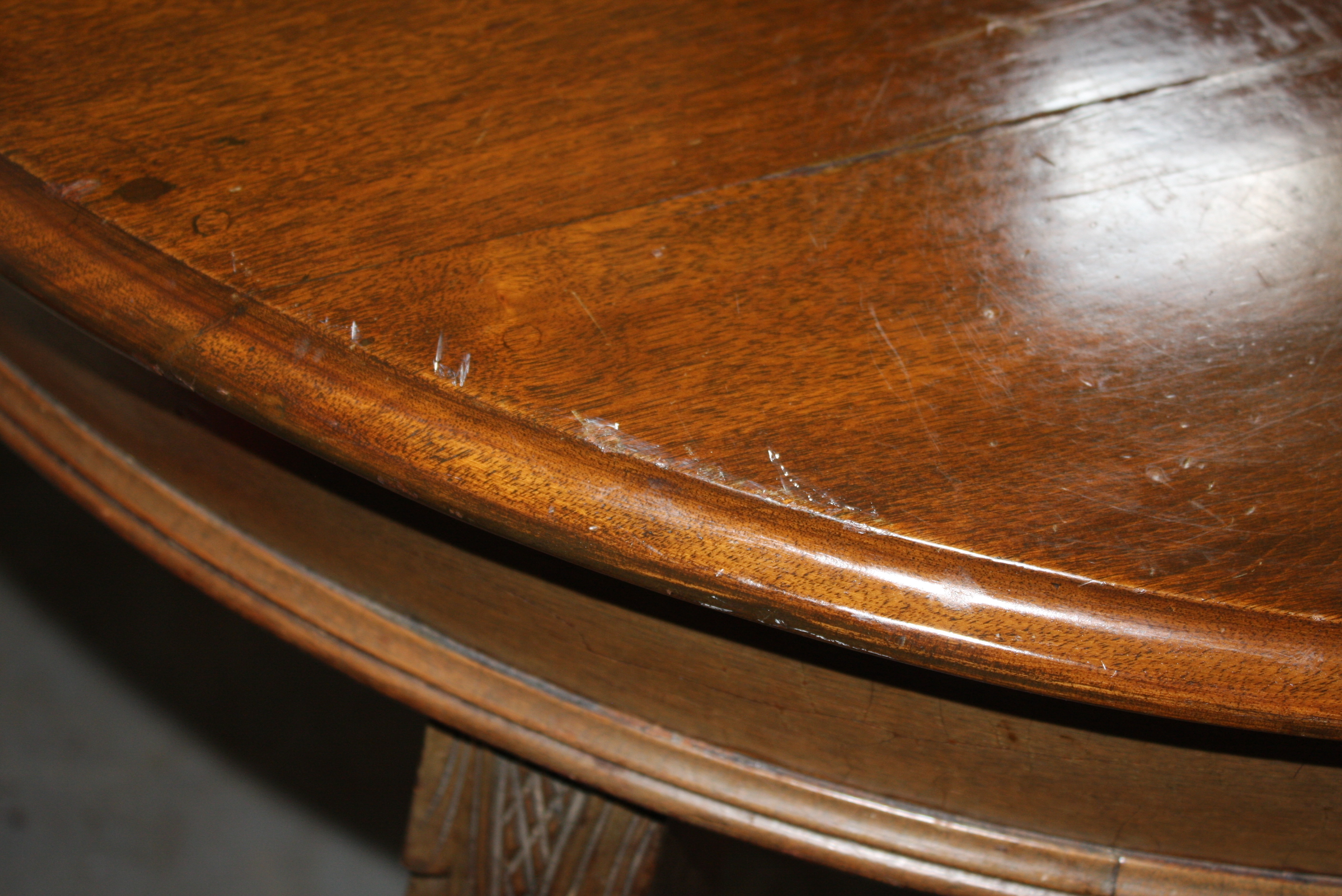Antique Mahogany Dining Table with Leaf Inserts