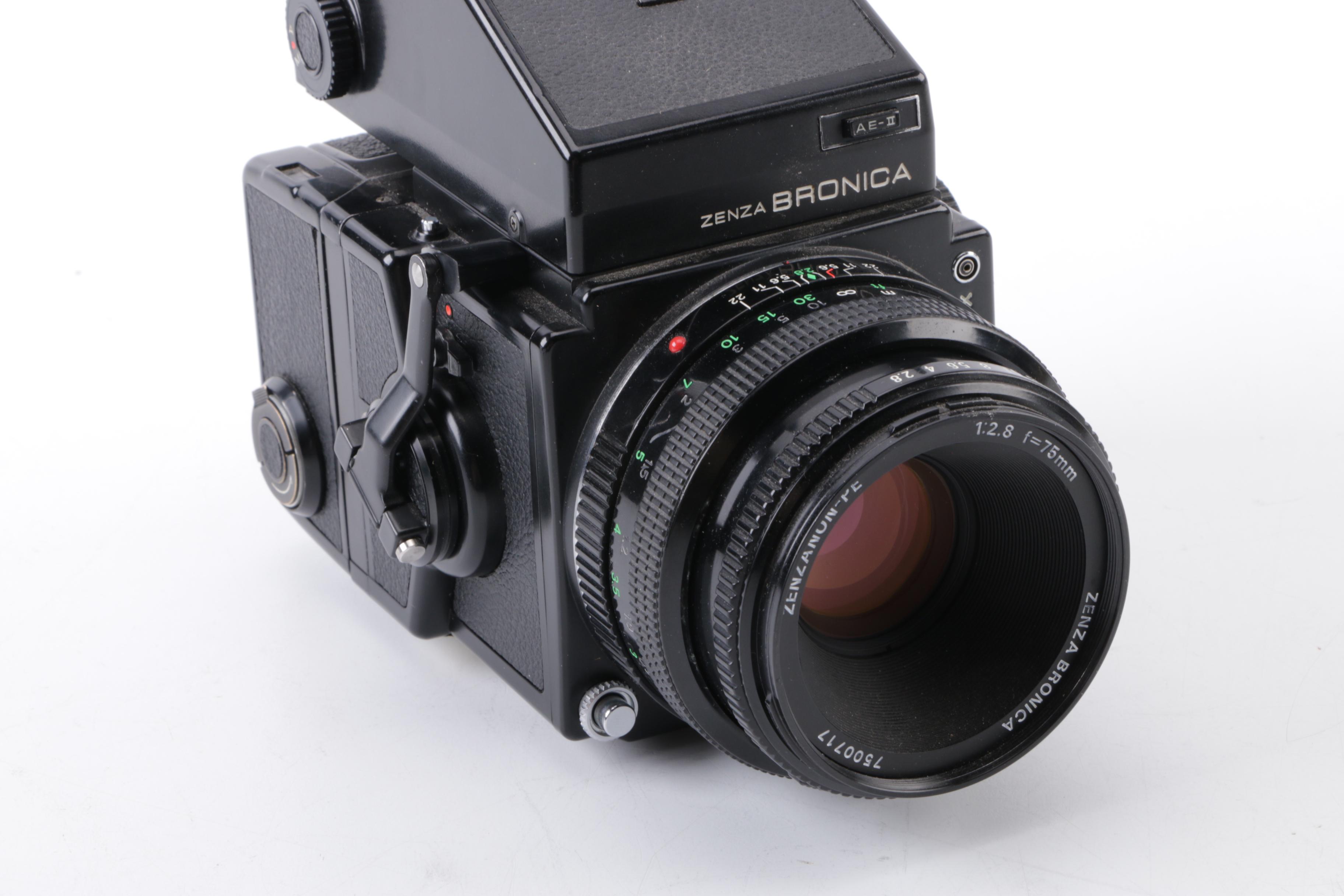 Zenza Bronica Camera