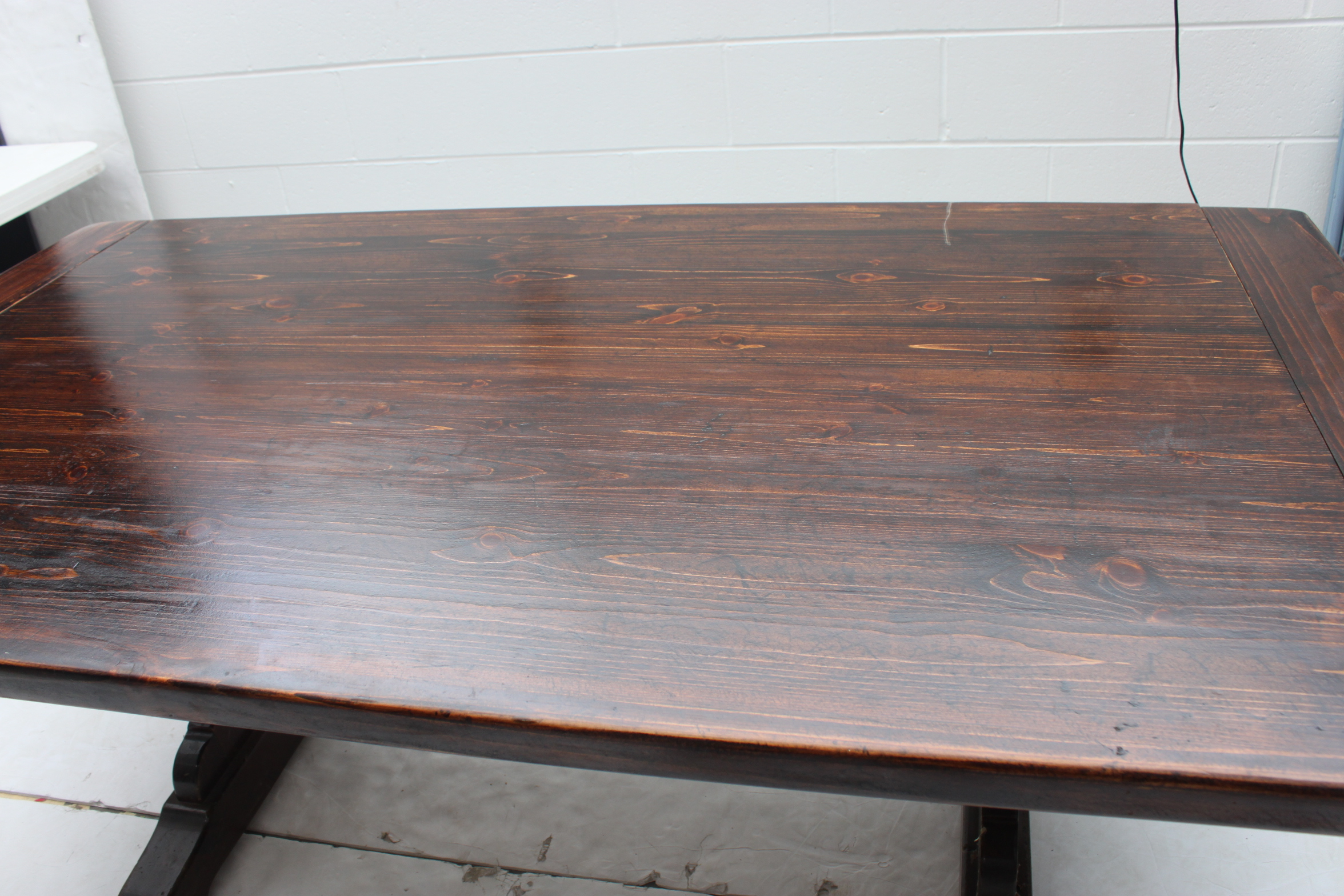 Ethan Allen Farmhouse Style Dining Table