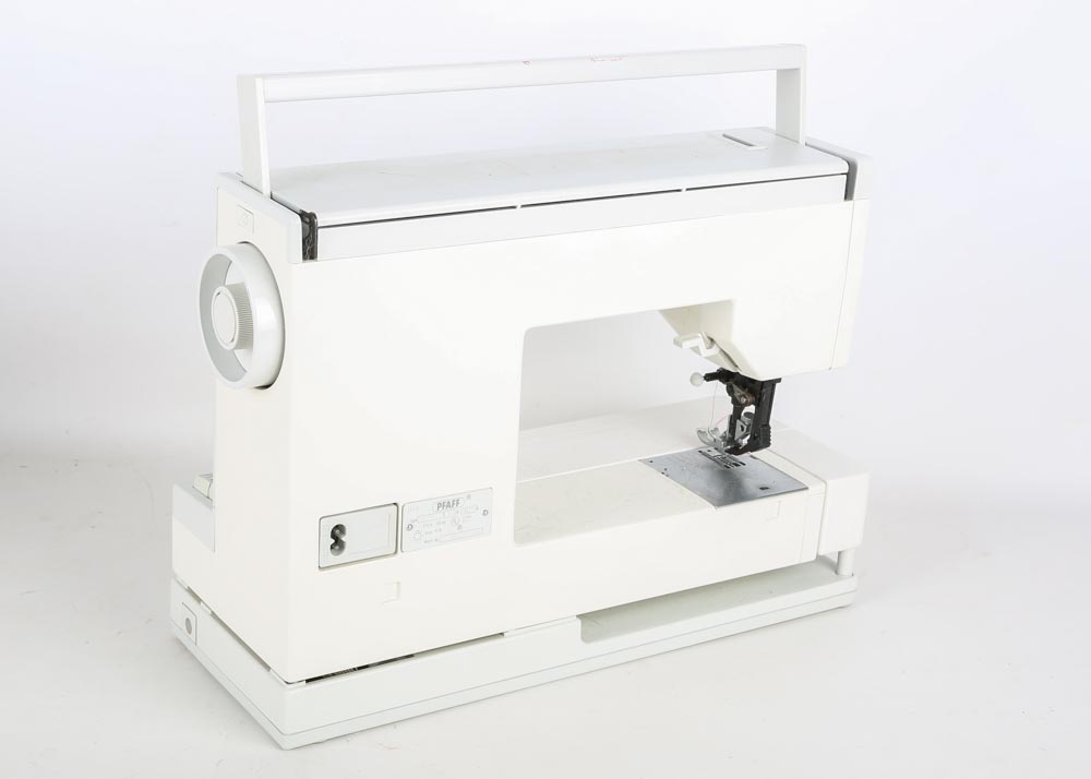 PFAFF Tiptronic 1171 Sewing Machine