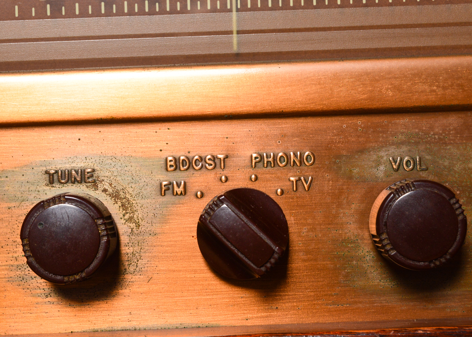 Vintage Magnavox Stereo Cabinet