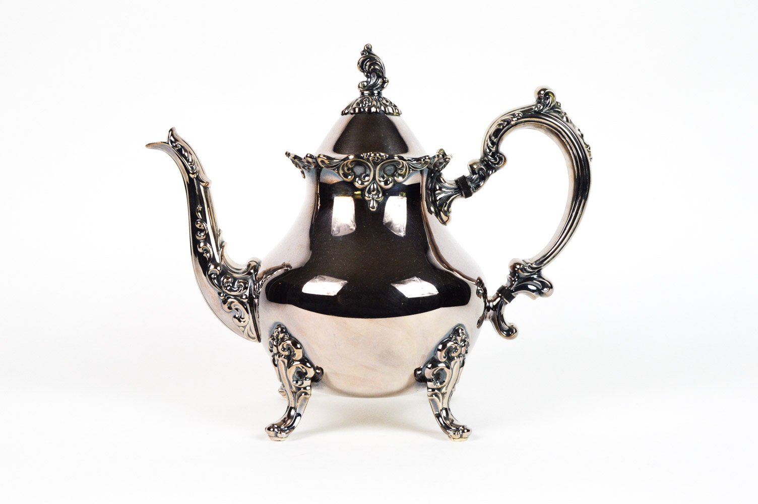 Oneida "Venetian Scroll" Silver Plate Tea and Coffee Service