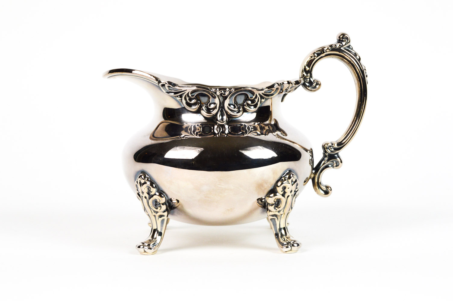 Oneida "Venetian Scroll" Silver Plate Tea and Coffee Service